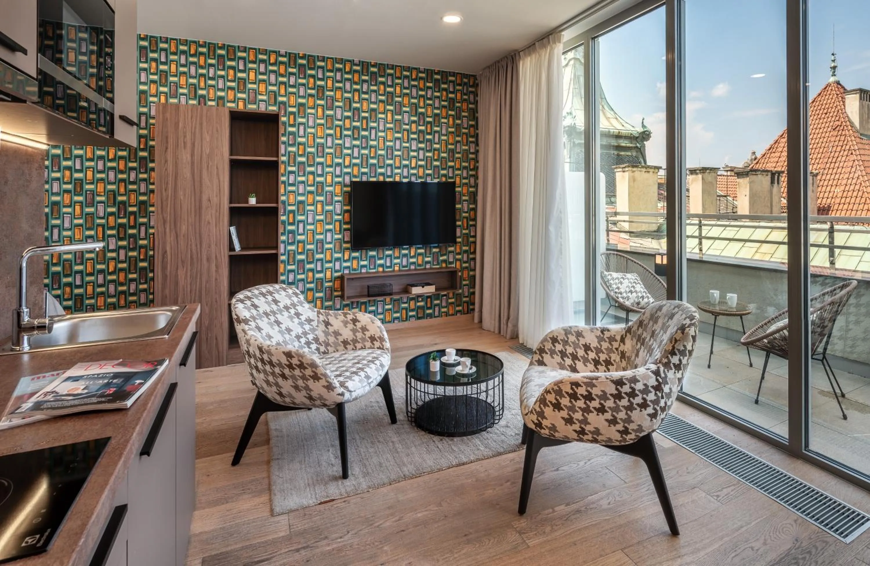 TV and multimedia in VN17 Rooftop Suites by Adrez