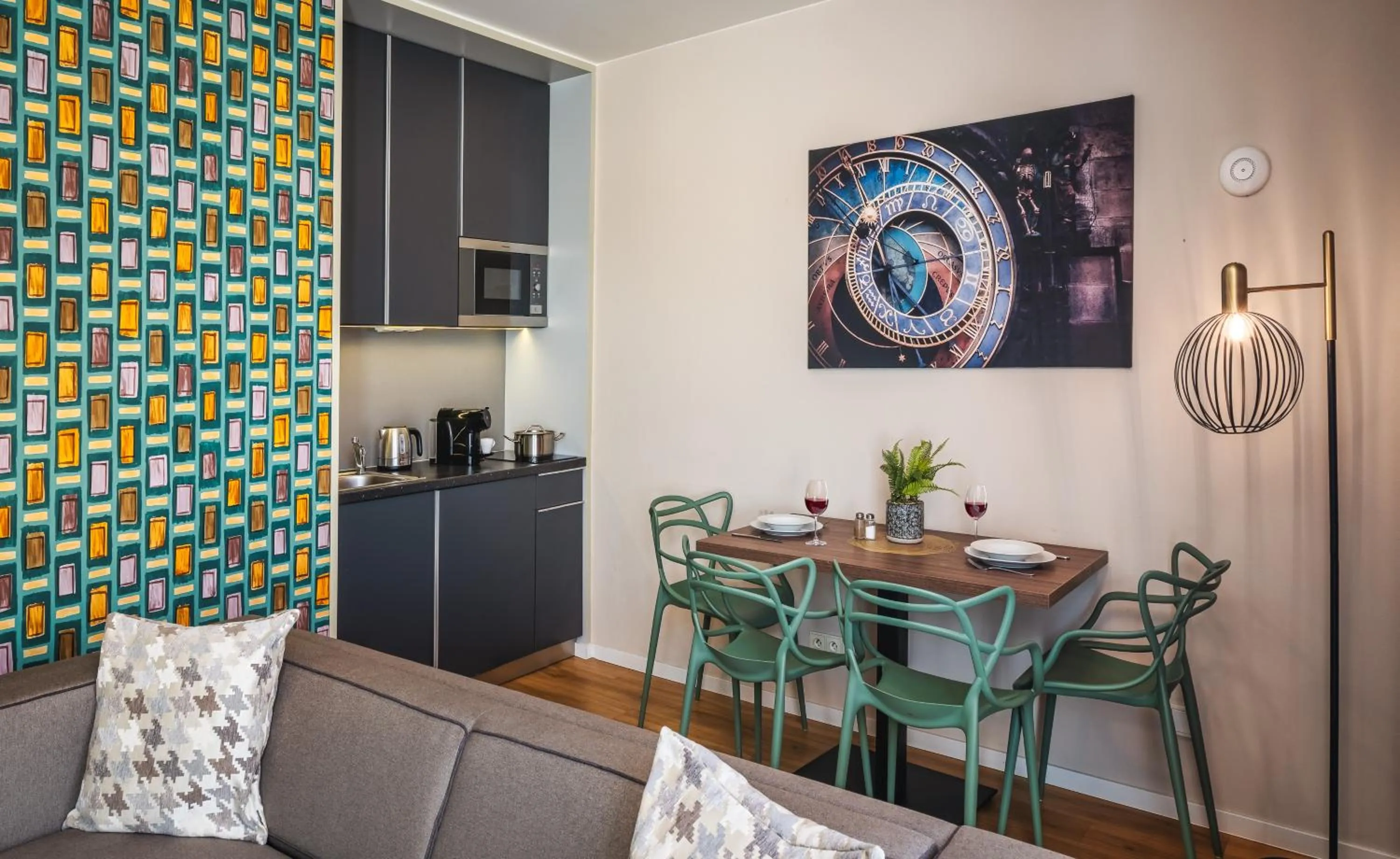 Kitchen or kitchenette in VN17 Rooftop Suites by Adrez