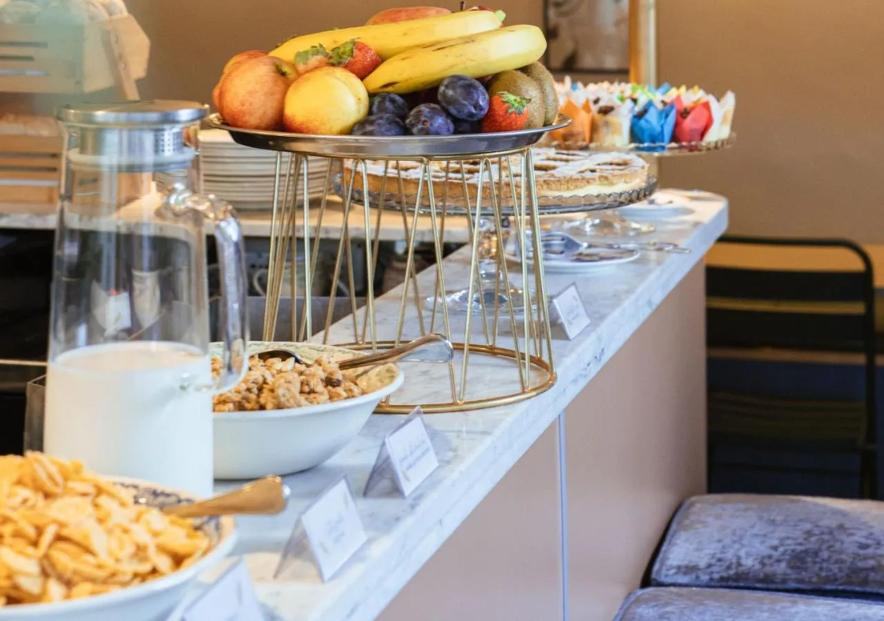 Lounge or bar in Condominio Monti Boutique Hotel