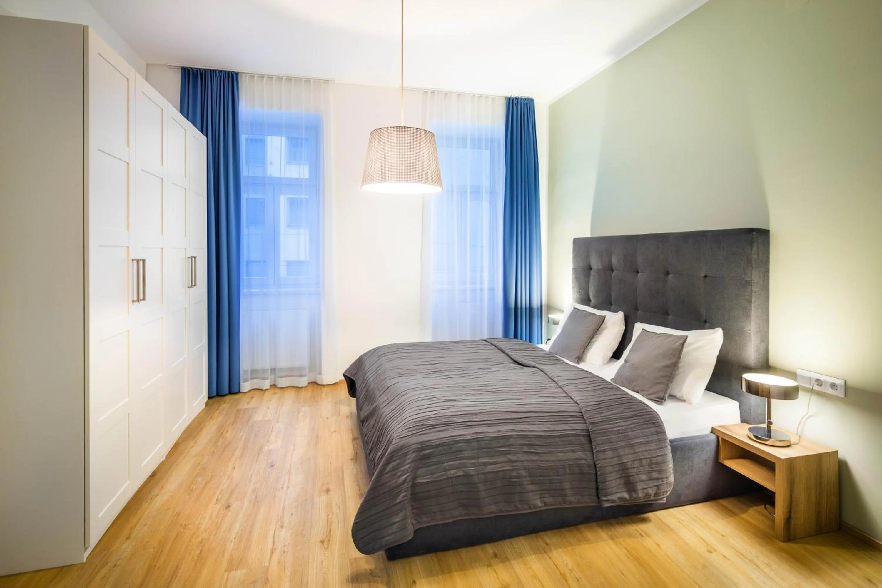 Bed in Jimmy's Apartments Dandelion