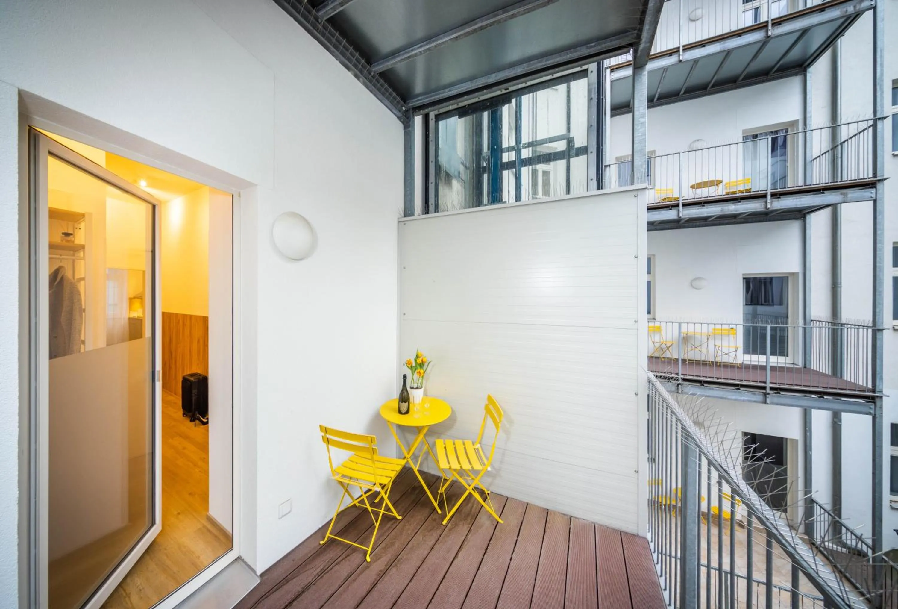 Balcony/Terrace in Jimmy's Apartments Dandelion