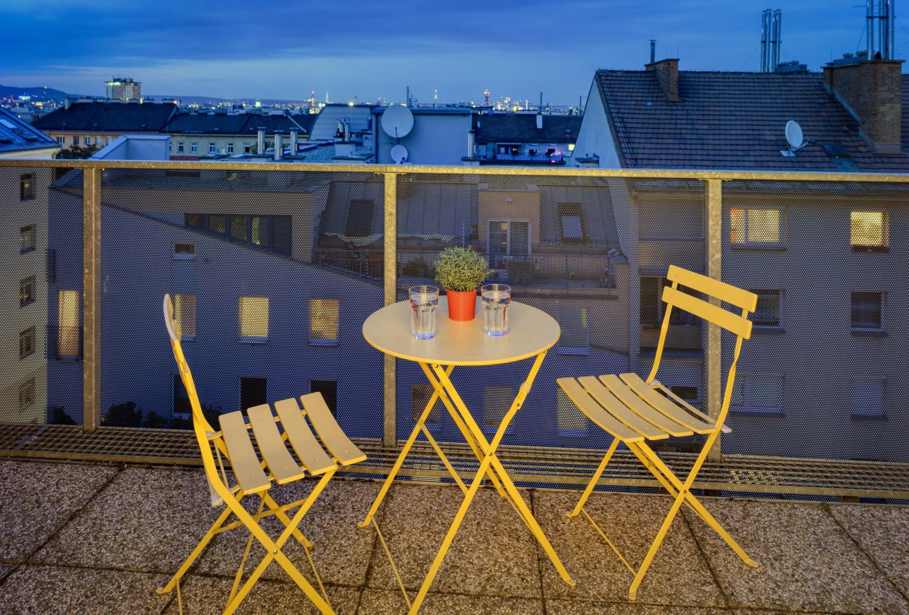 Balcony/Terrace in Jimmy's Apartments Dandelion