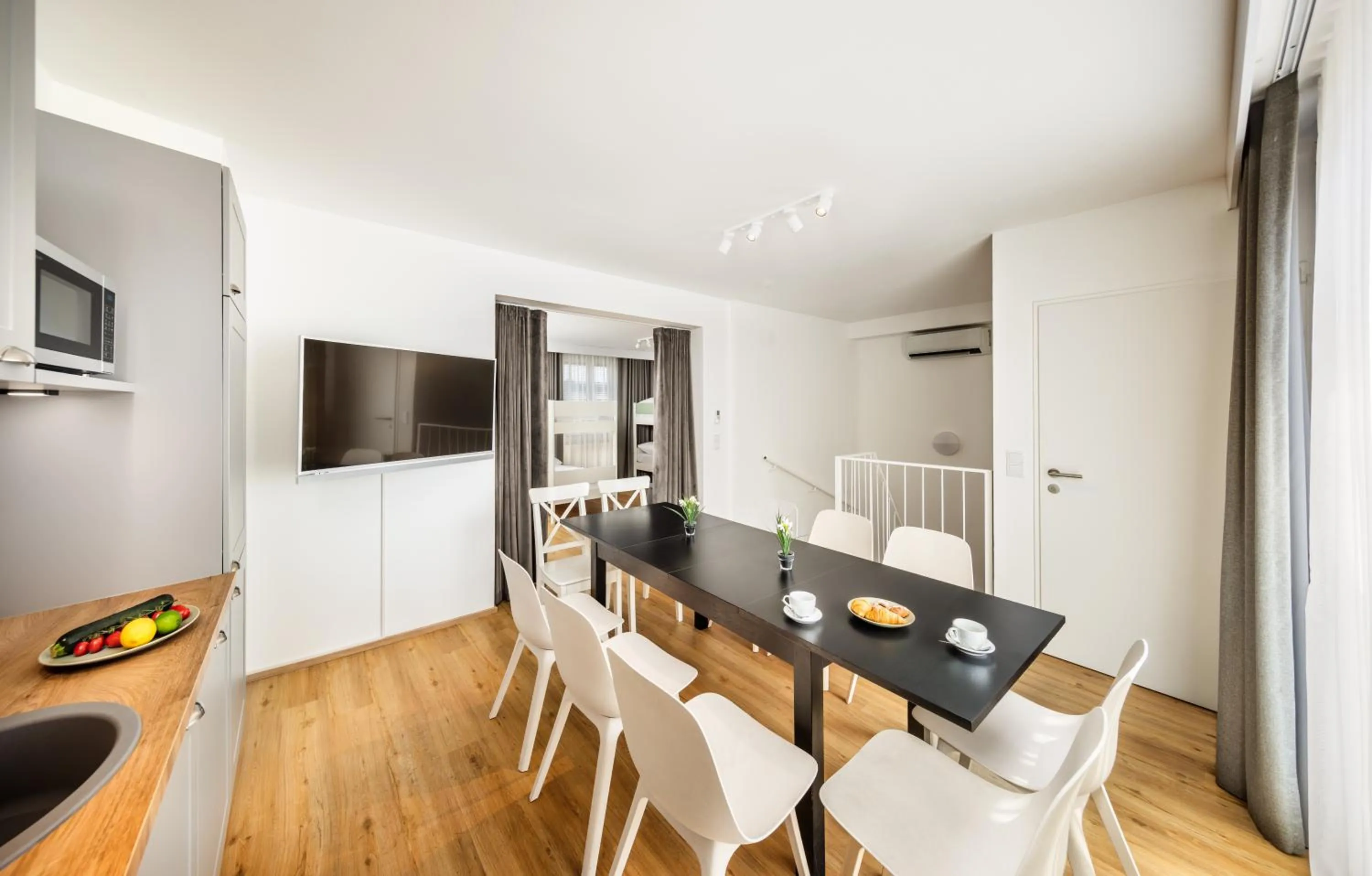 Coffee/tea facilities in Jimmy's Apartments Dandelion