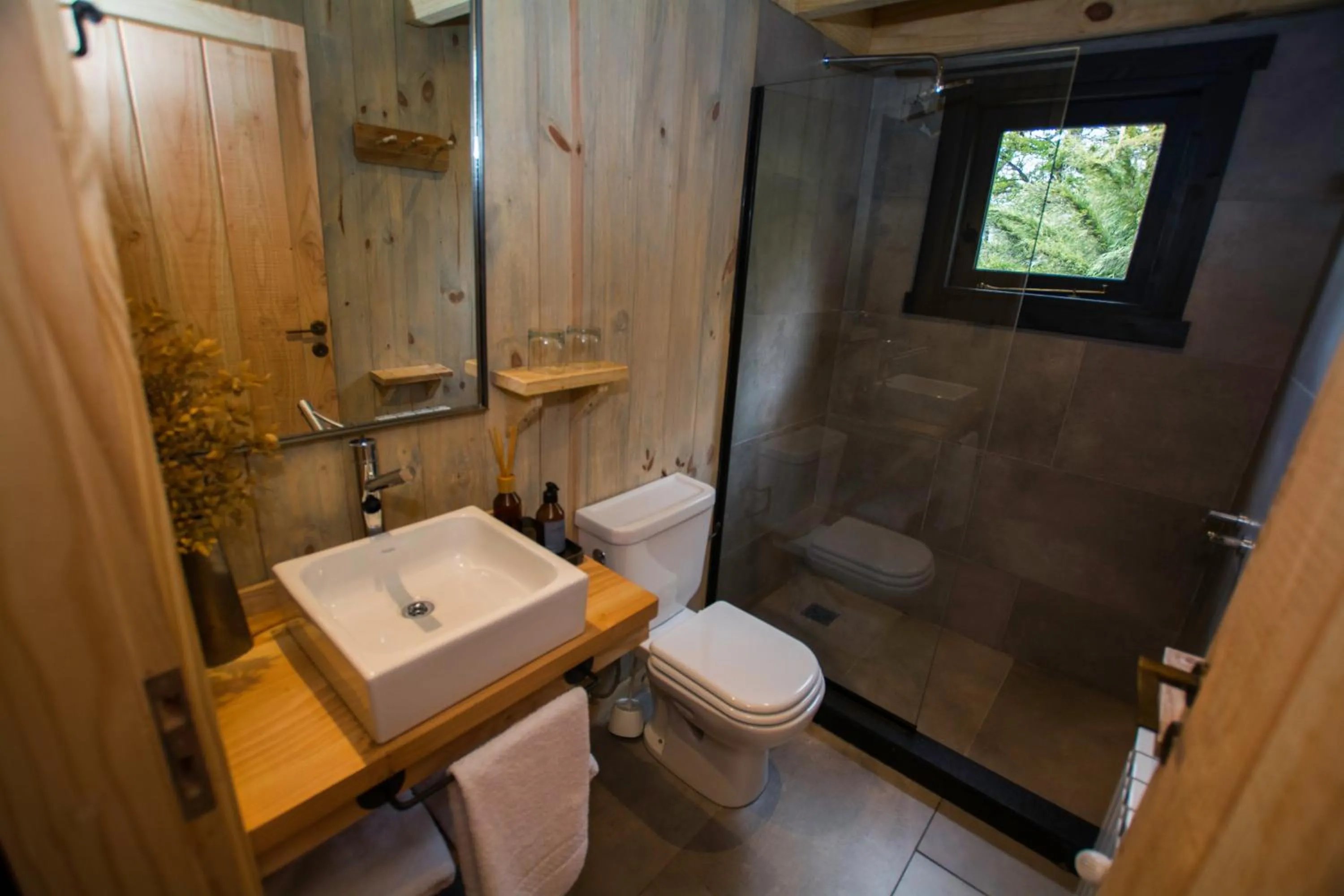 Shower in Hermoso Eco Lodge