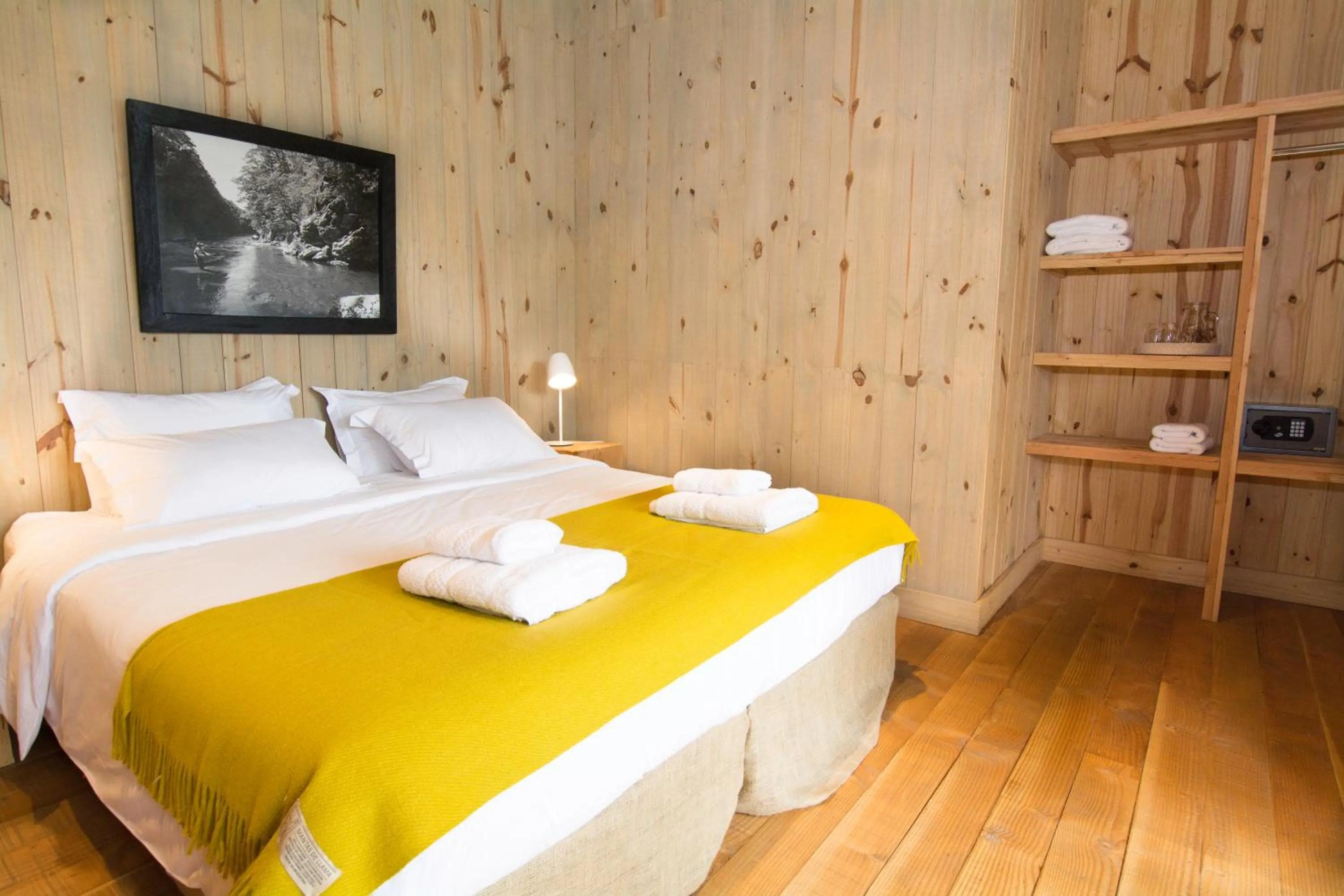 Bed in Hermoso Eco Lodge