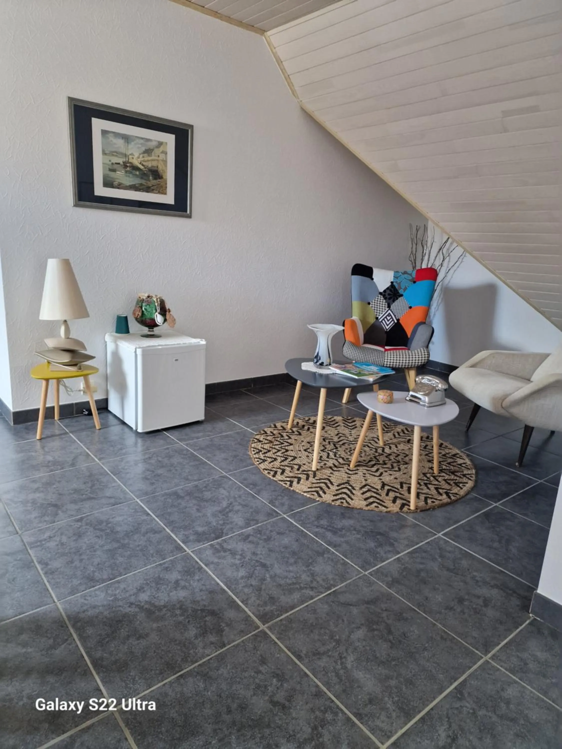 Seating area in Les Korrigans