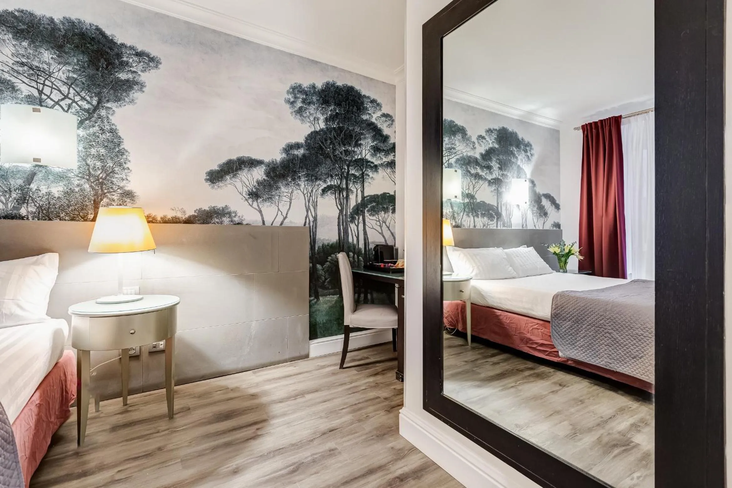 Bed in Residenza A -Via Veneto Fashion Rooms -self check-in