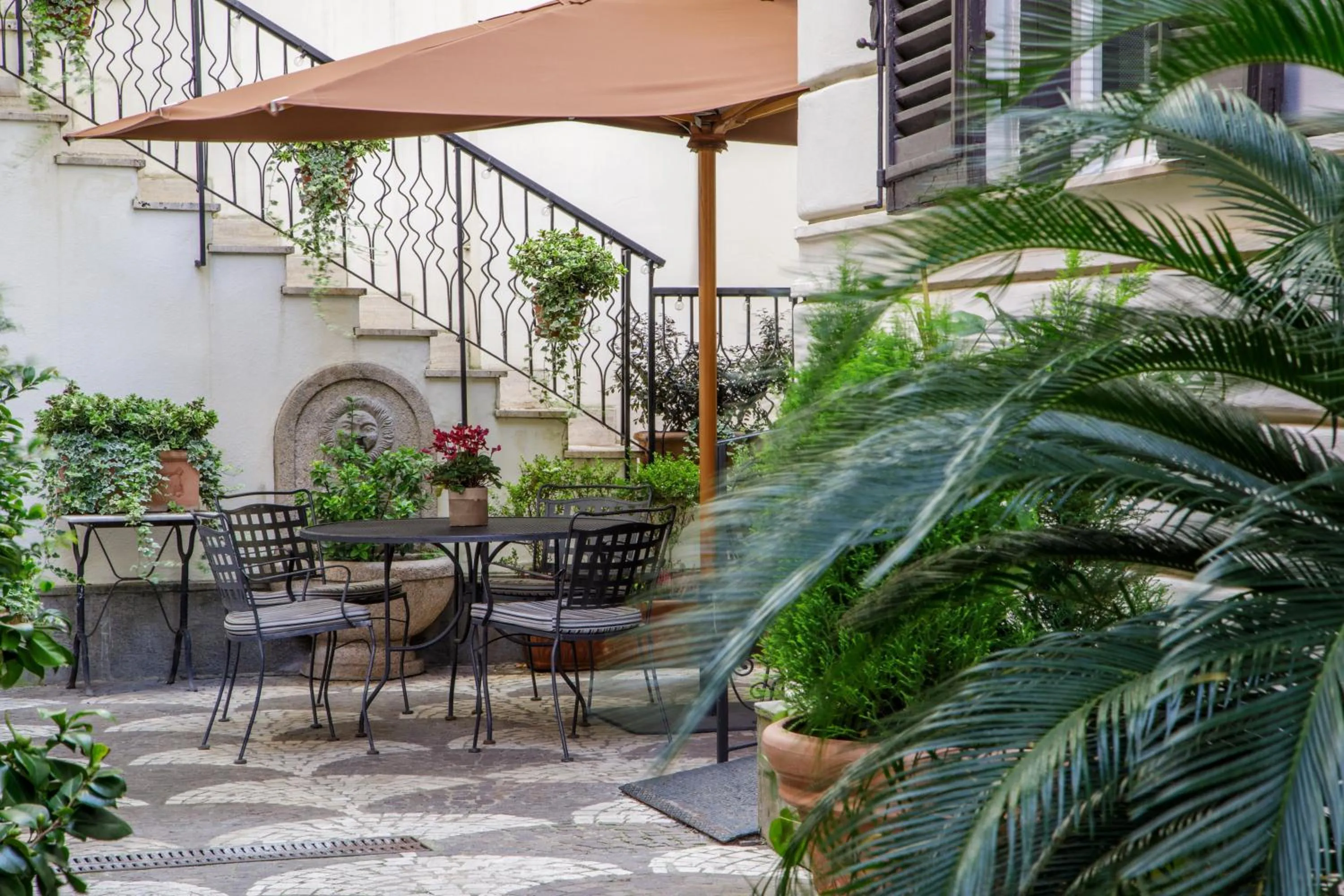 Garden in Hotel Royal Court