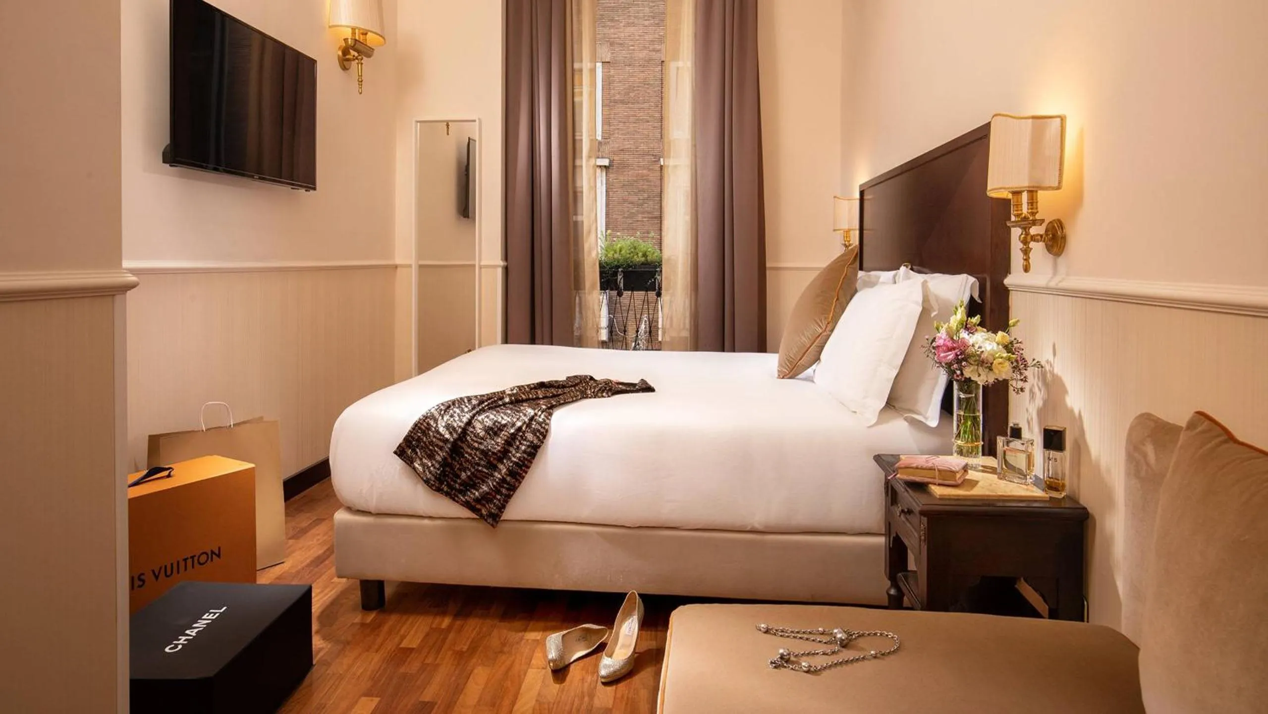 Bed in Hotel Del Corso