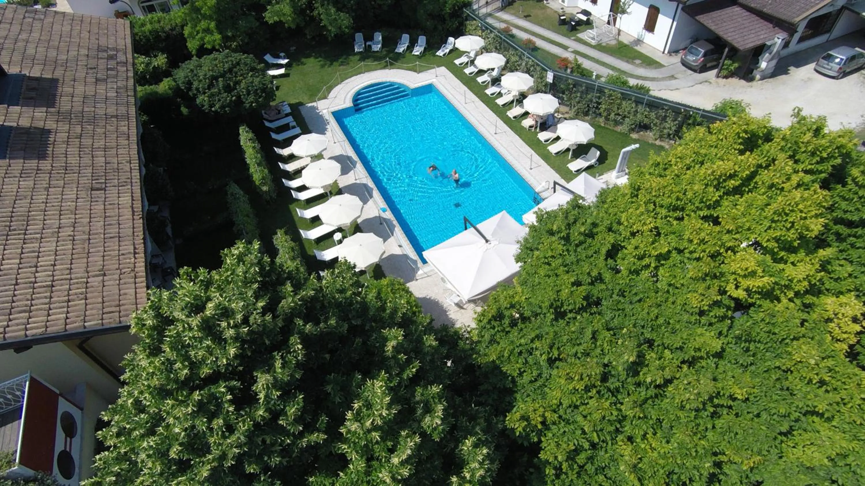 Swimming pool in Borgo Cà dei Sospiri
