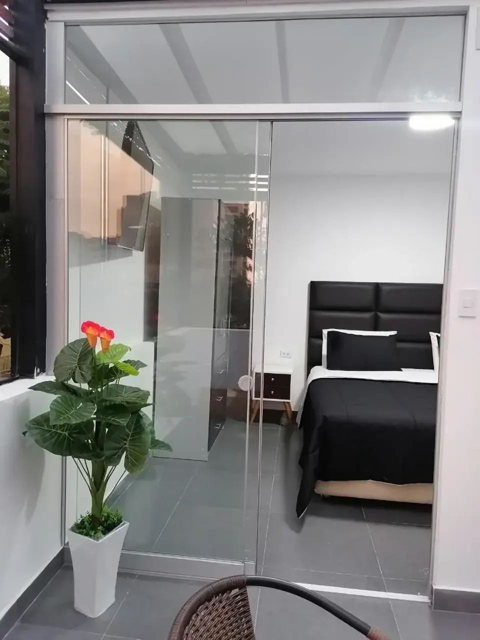 Superior King Suite - single occupancy in Green House Superior King Suite - single occupancy in Green House