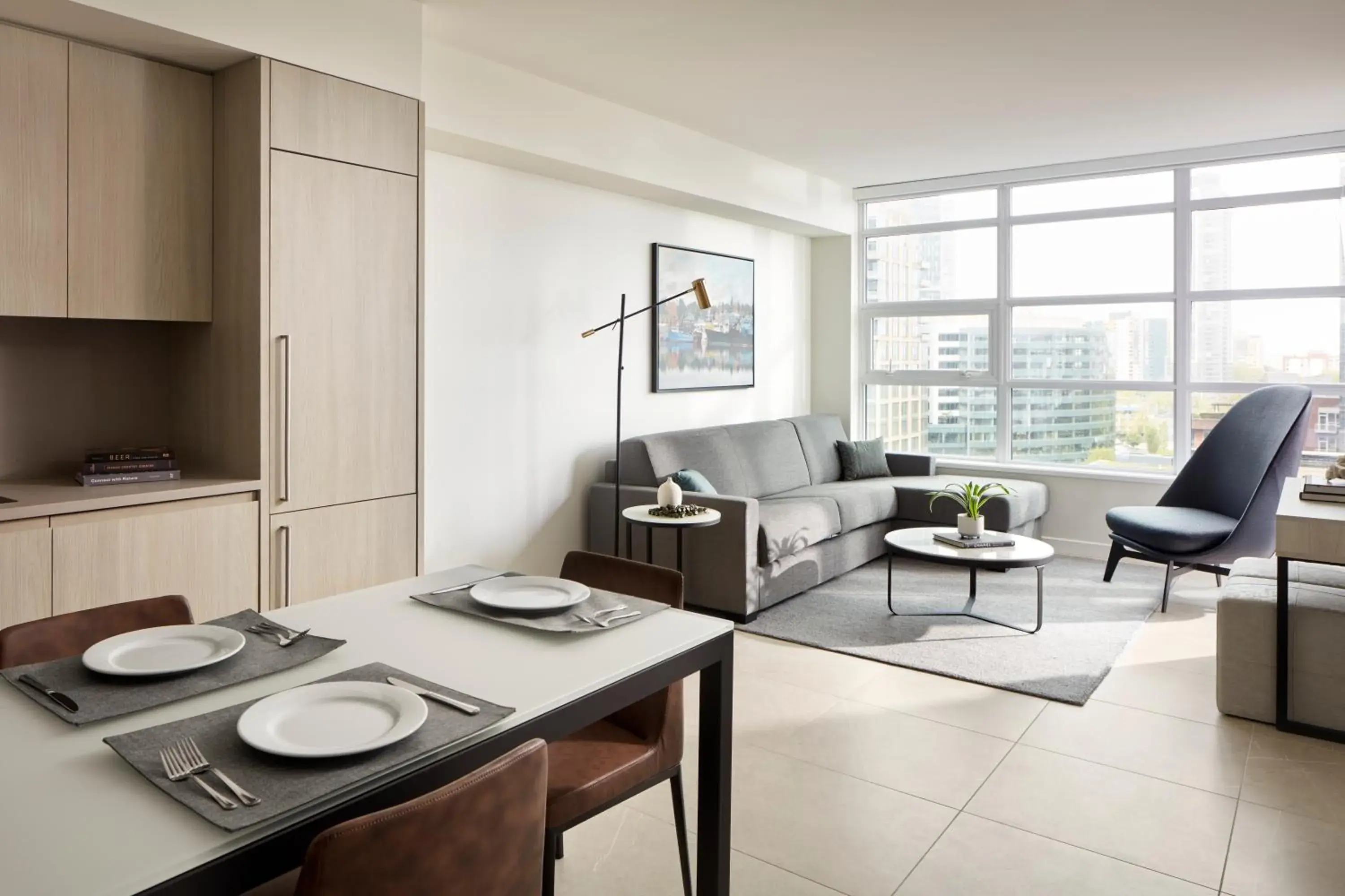 Deluxe One Bedroom Suite in Level Seattle Downtown - South Lake Union Deluxe One Bedroom Suite in Level Seattle Downtown - South Lake Union