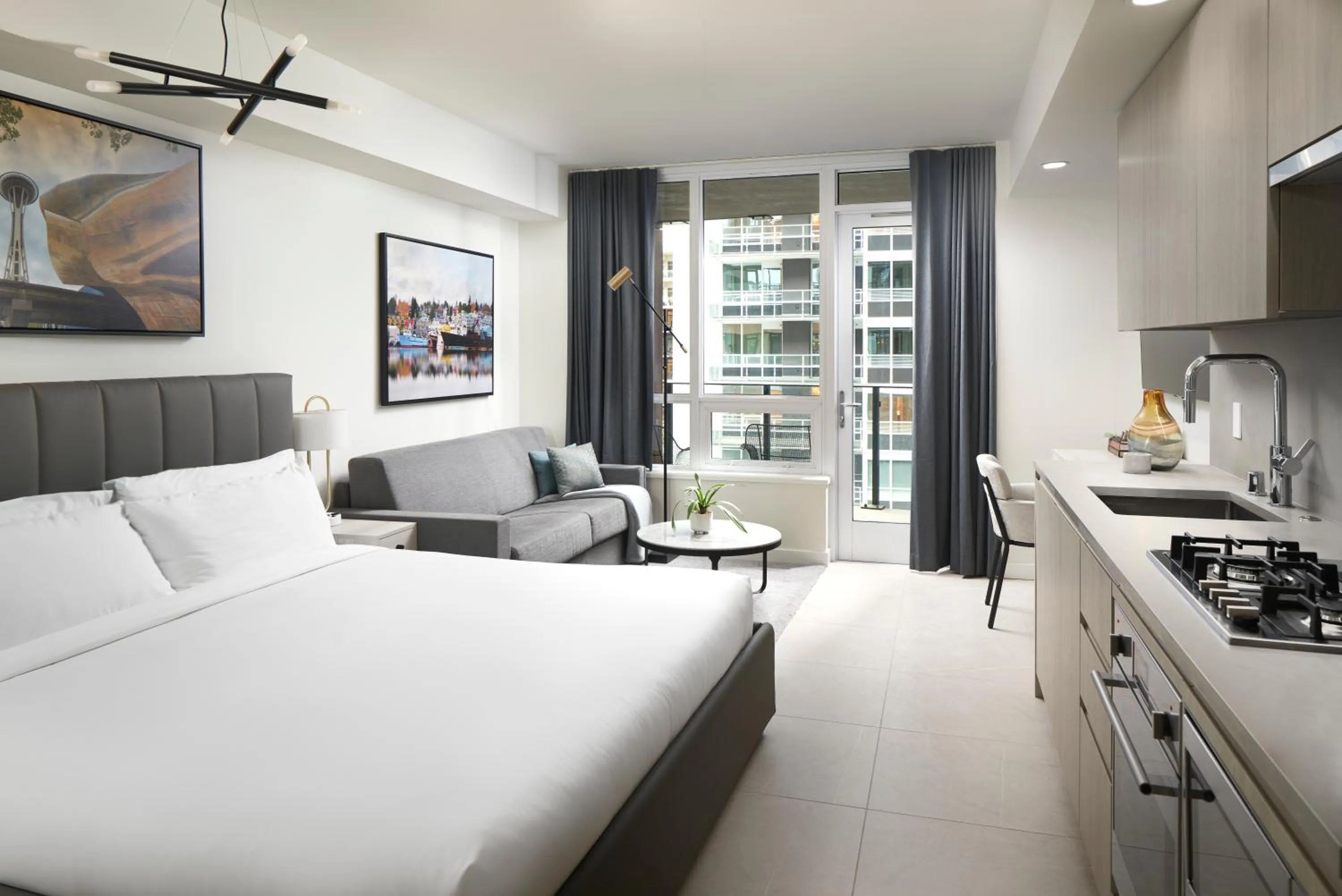 Bed in Level Seattle Downtown - South Lake Union