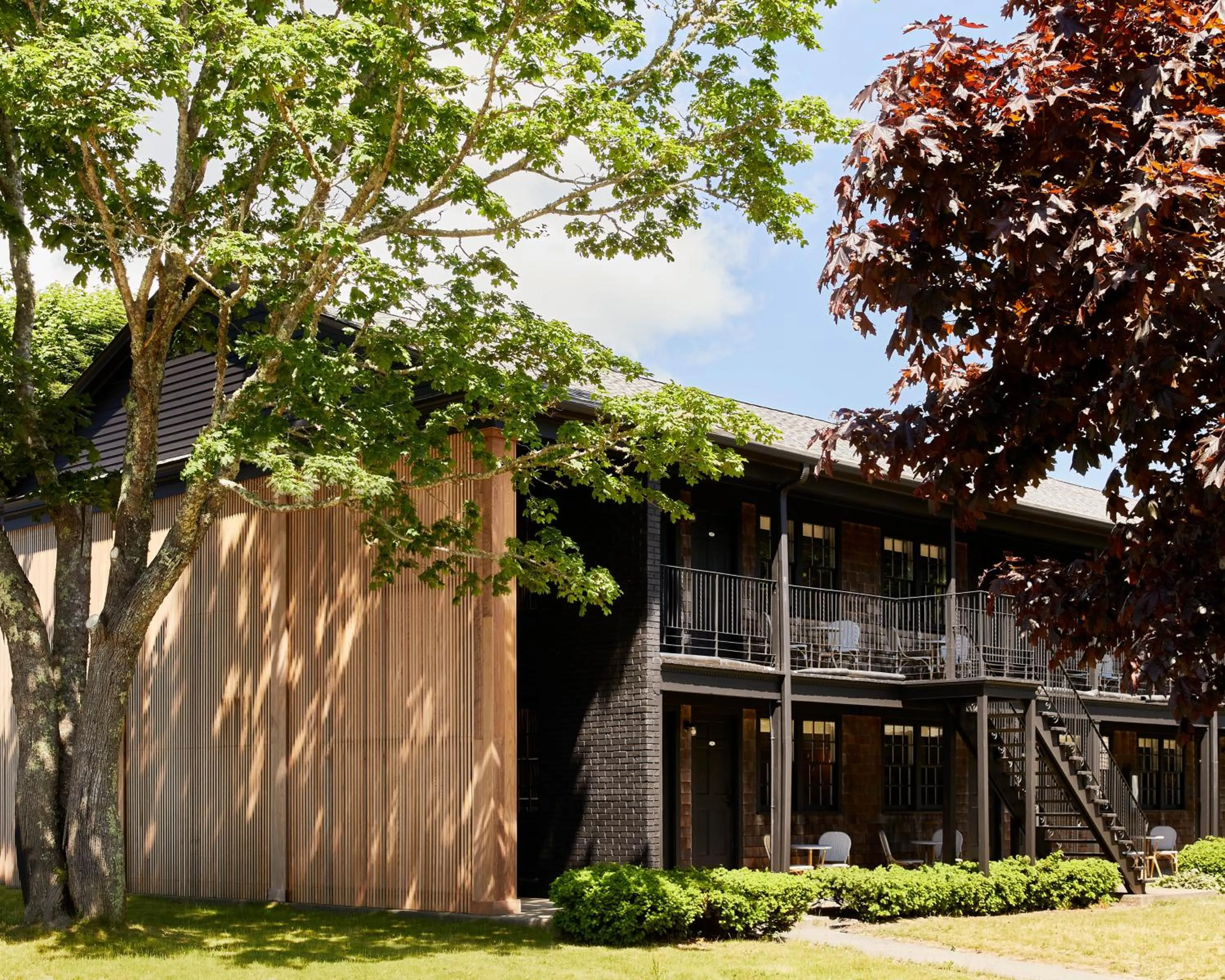 Property building in Bluebird Dennisport