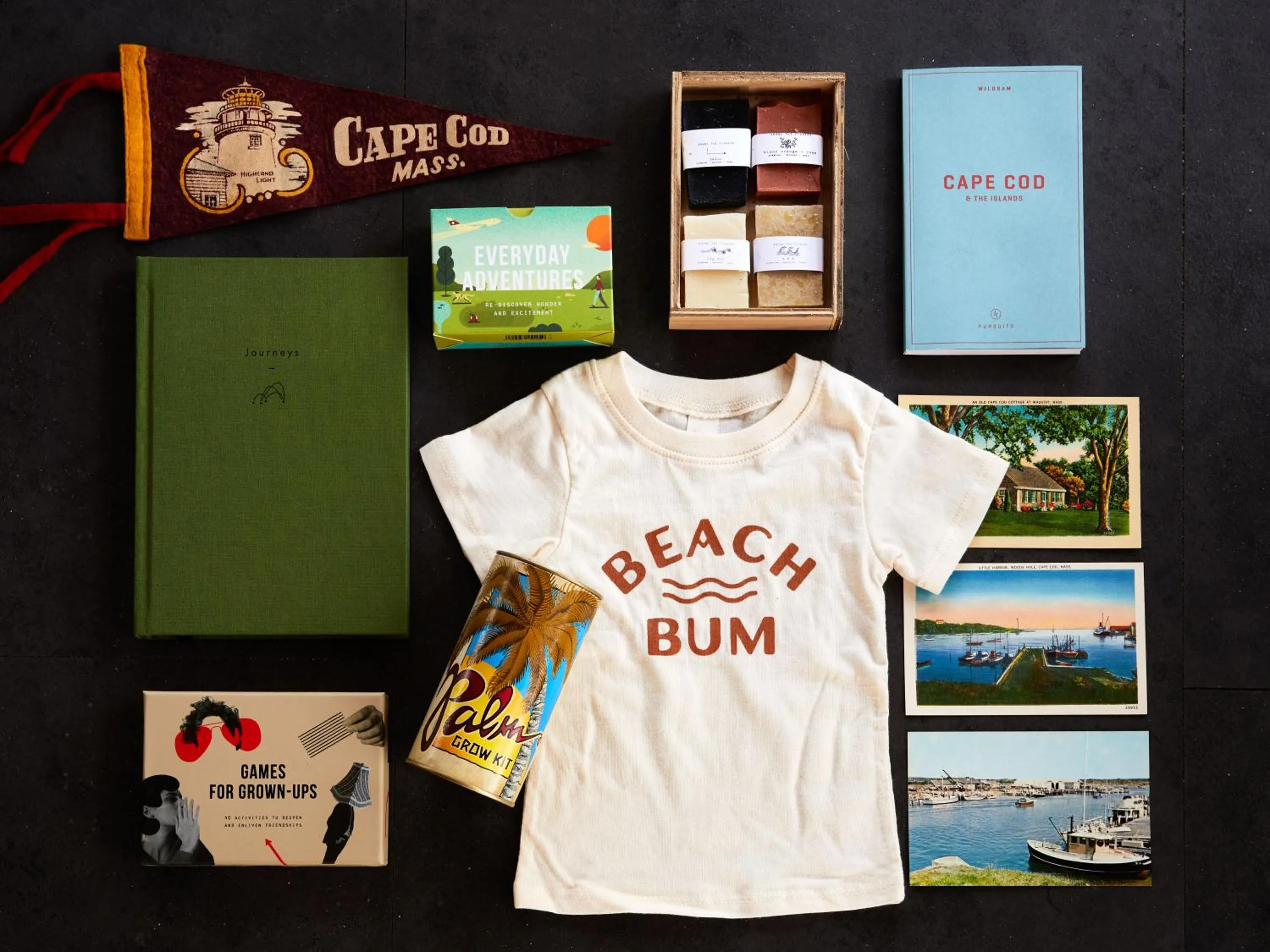 Decorative detail in Bluebird Dennisport