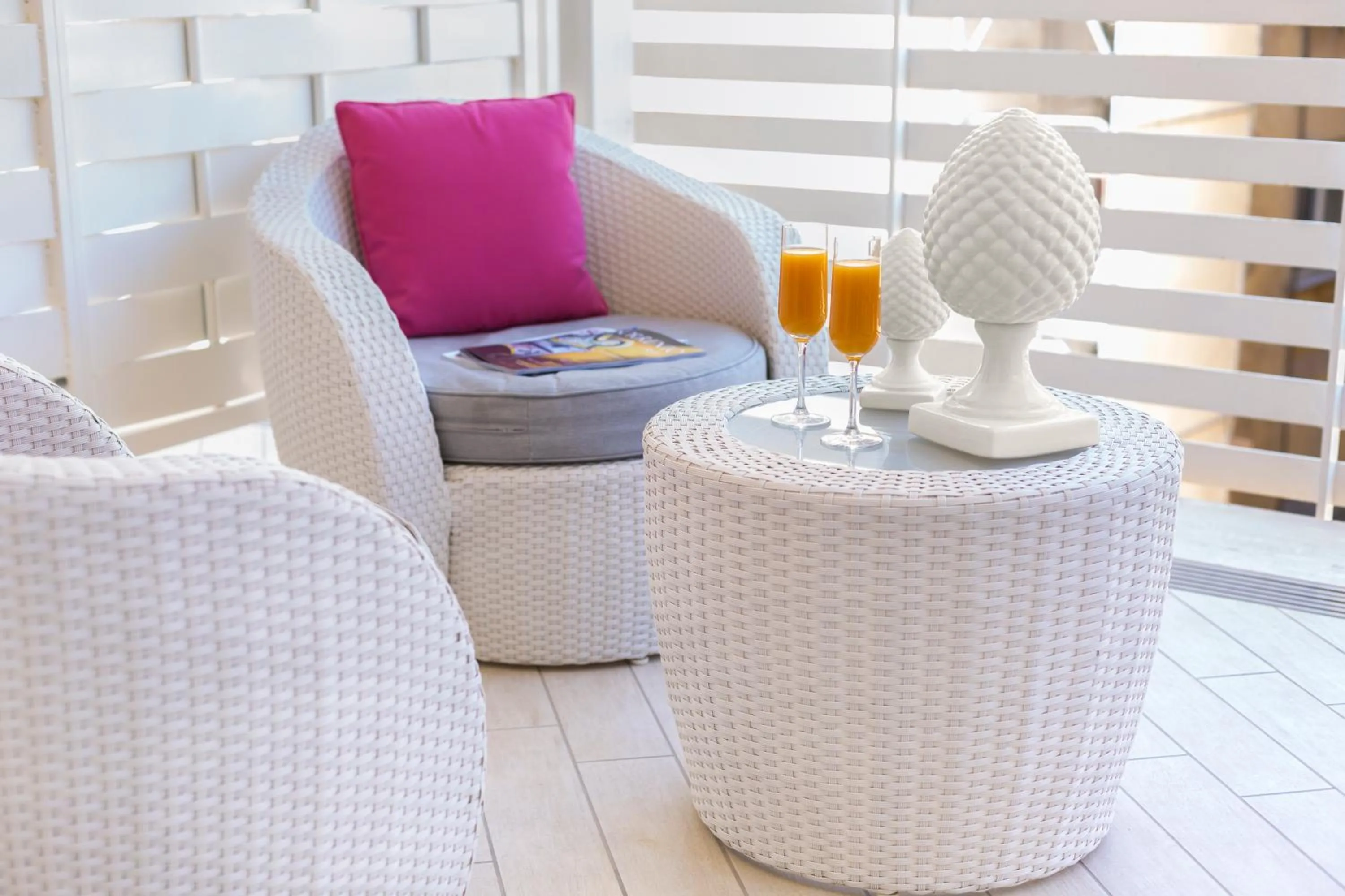 Patio in Hotel Tasso Suites & Spa