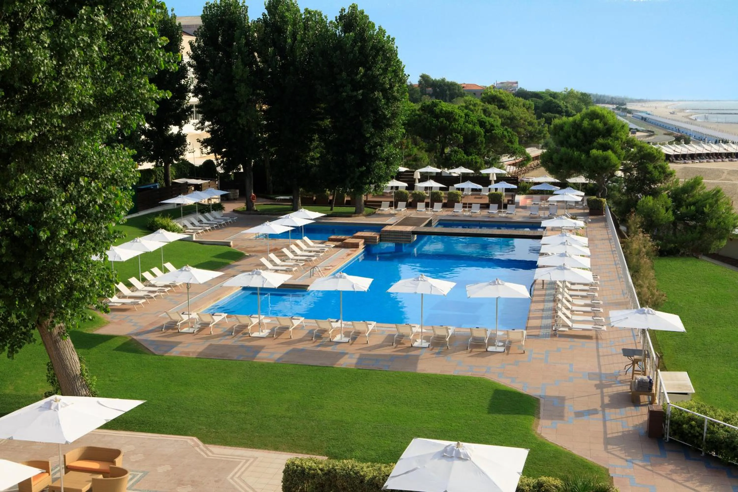 Swimming pool in Hotel Excelsior Venice