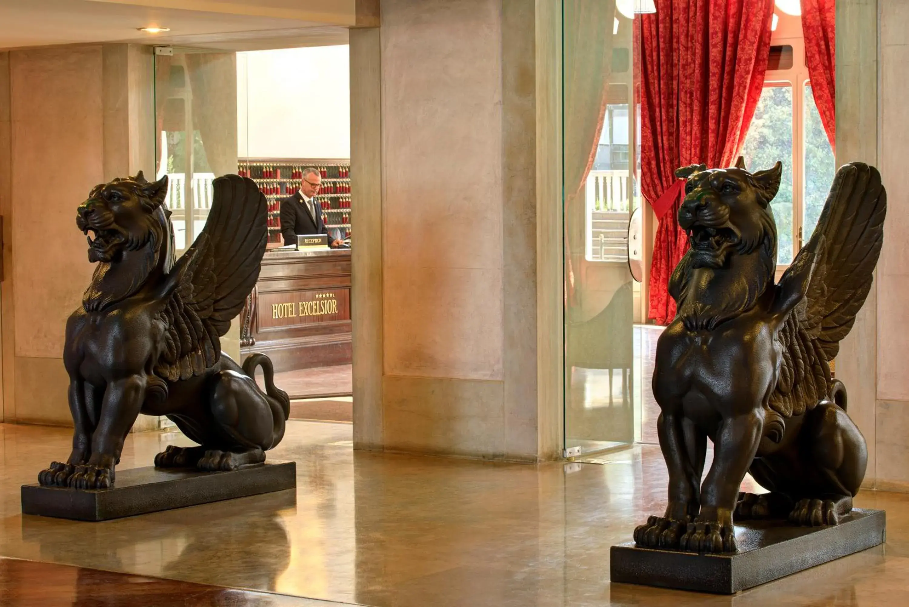 Lobby or reception in Hotel Excelsior Venice Lobby or reception in Hotel Excelsior Venice