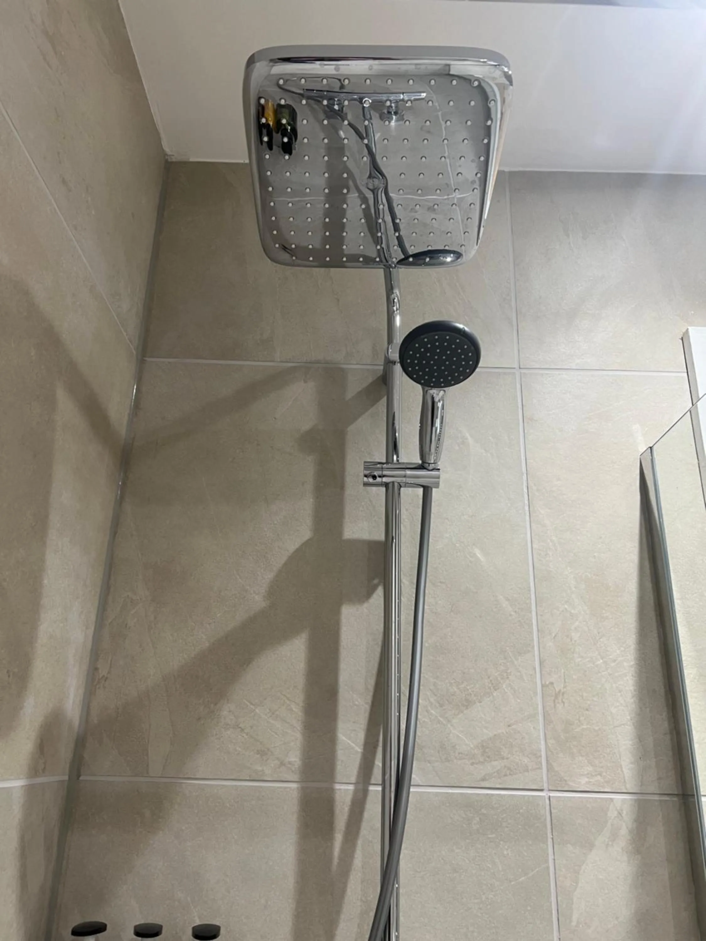 Shower in Keswick Ground floor apartment with parking