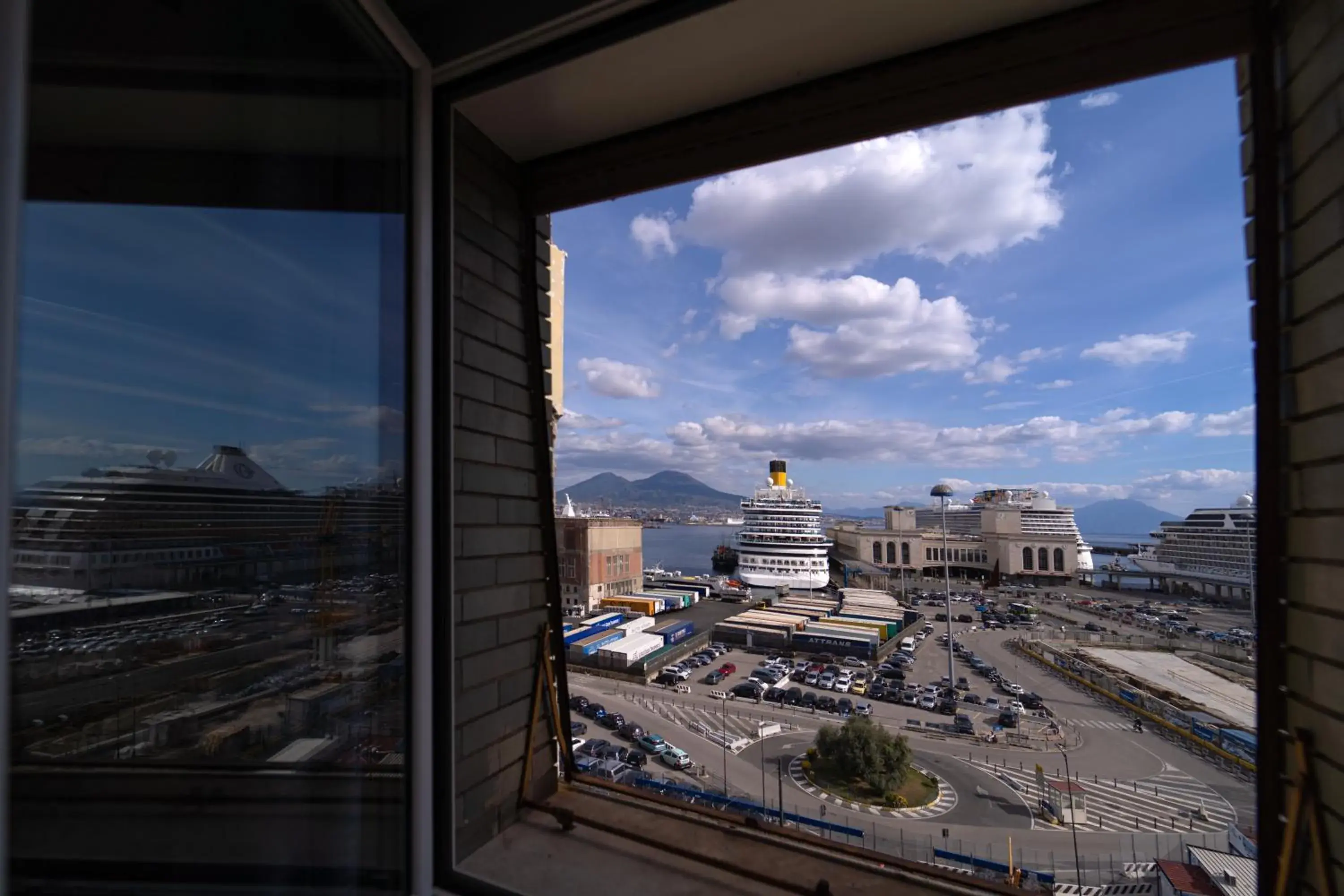 Deluxe Double Room with Side Sea View - single occupancy in Mia Suites Hotel Bella Capri Deluxe Double Room with Side Sea View - single occupancy in Mia Suites Hotel Bella Capri