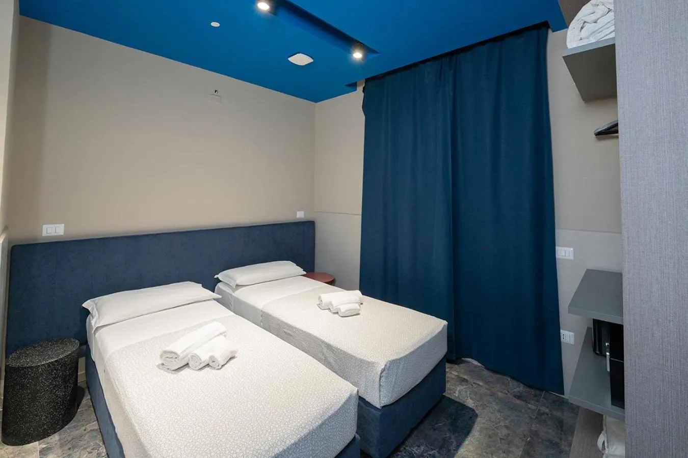 Bed in Mia Suites Hotel Bella Capri