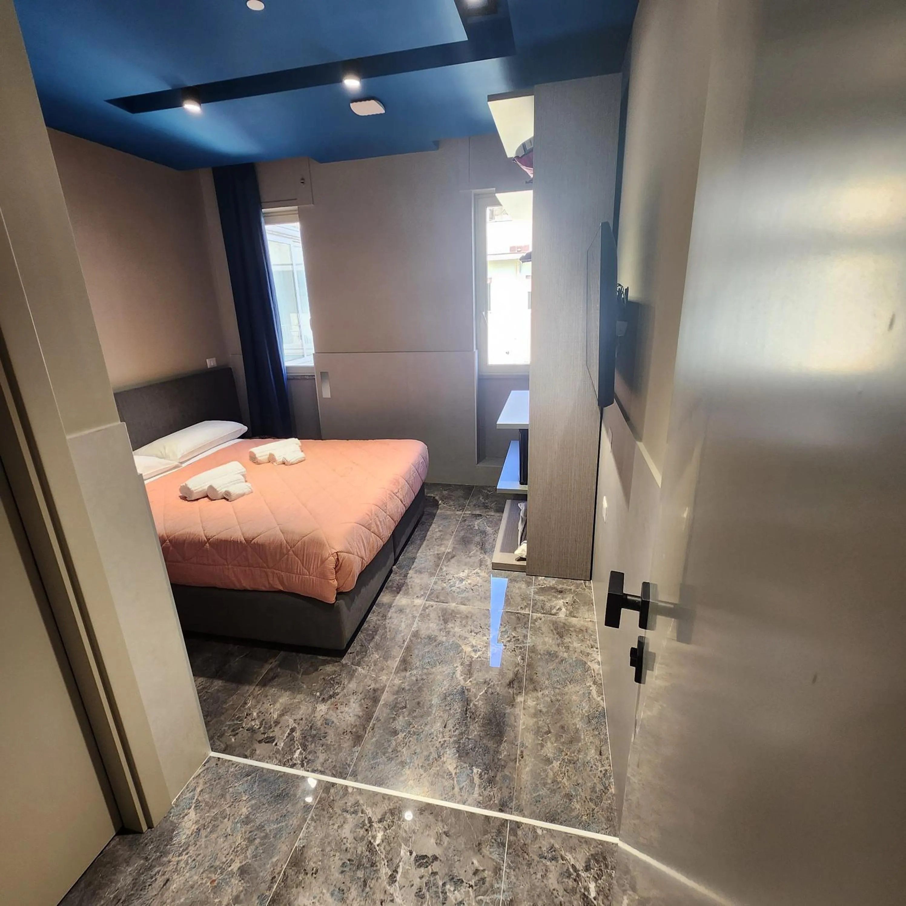 Bed in Mia Suites Hotel Bella Capri