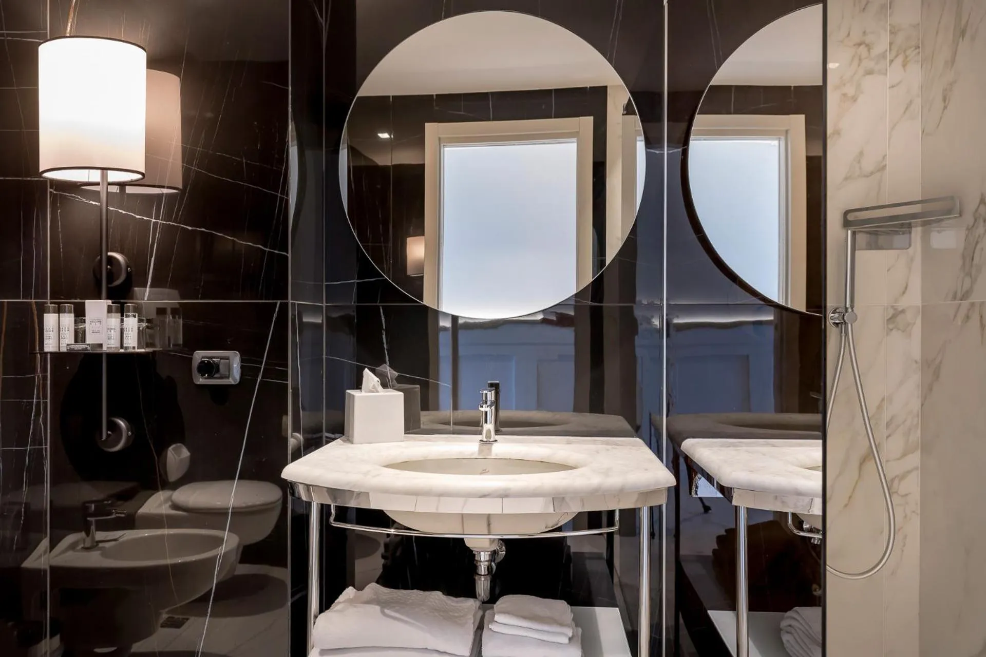 Bathroom in Savoia Hotel Rimini