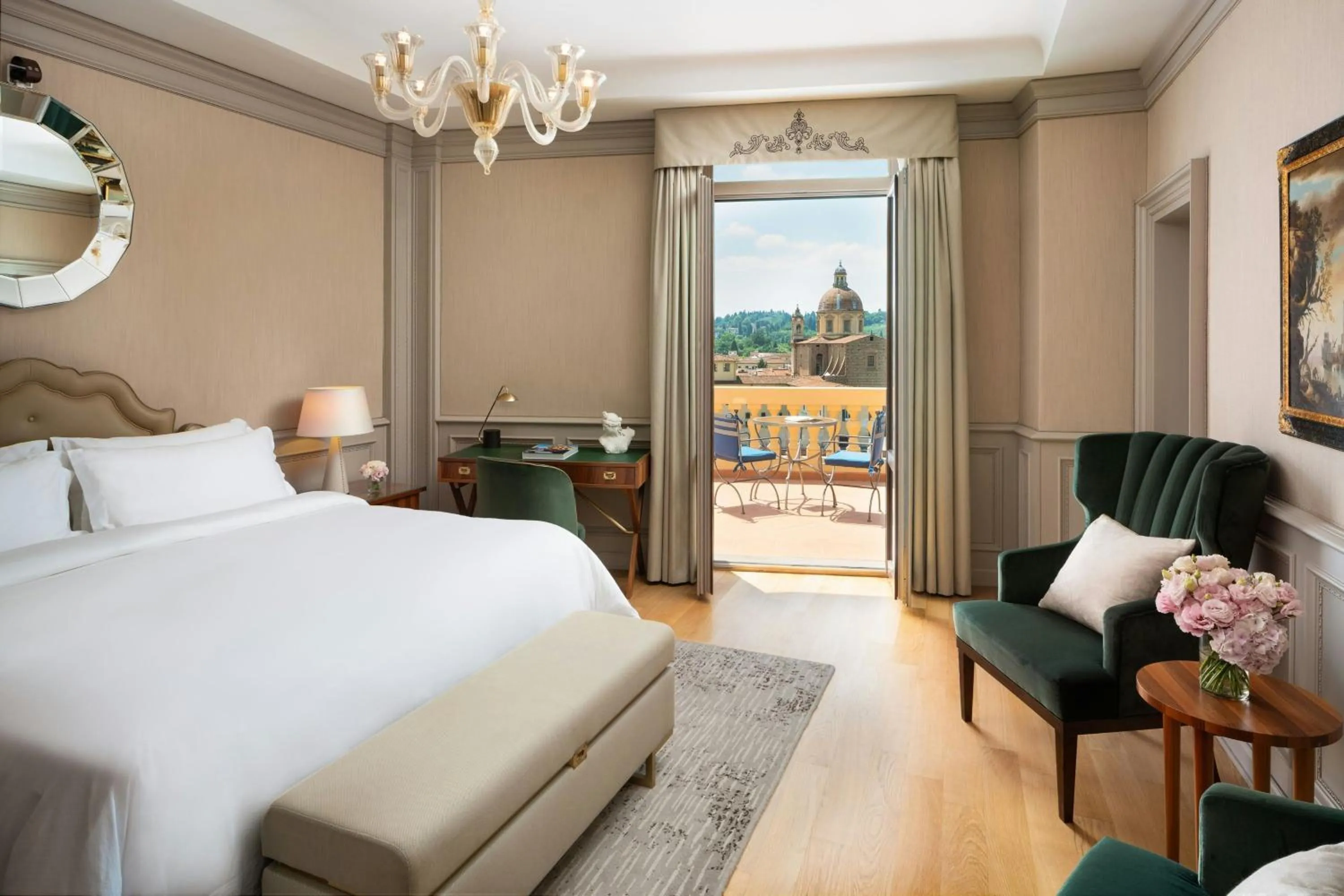 Bedroom, Bed in The Excelsior, a Luxury Collection Hotel, Florence