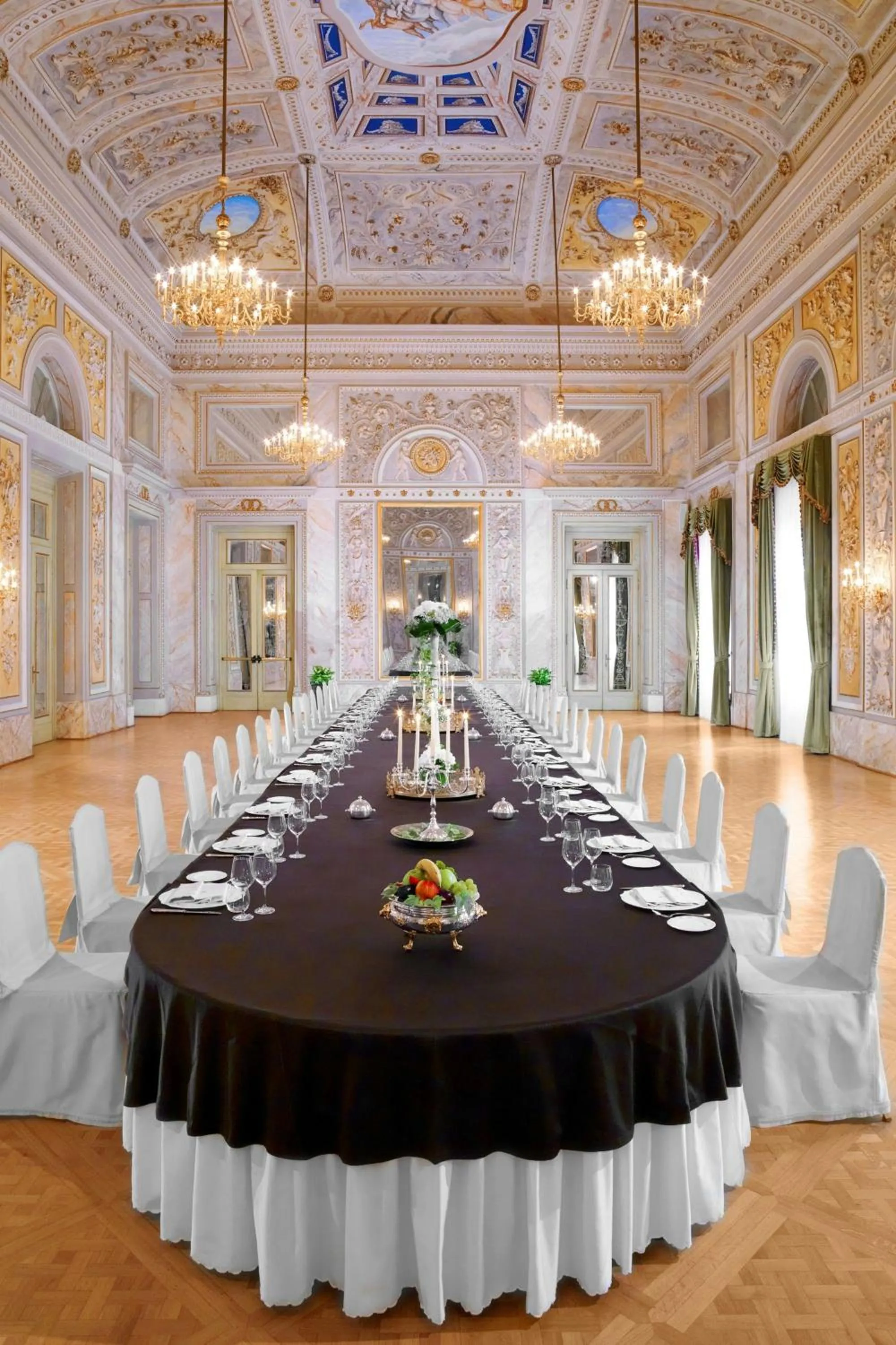 Meeting/conference room in The St. Regis Florence