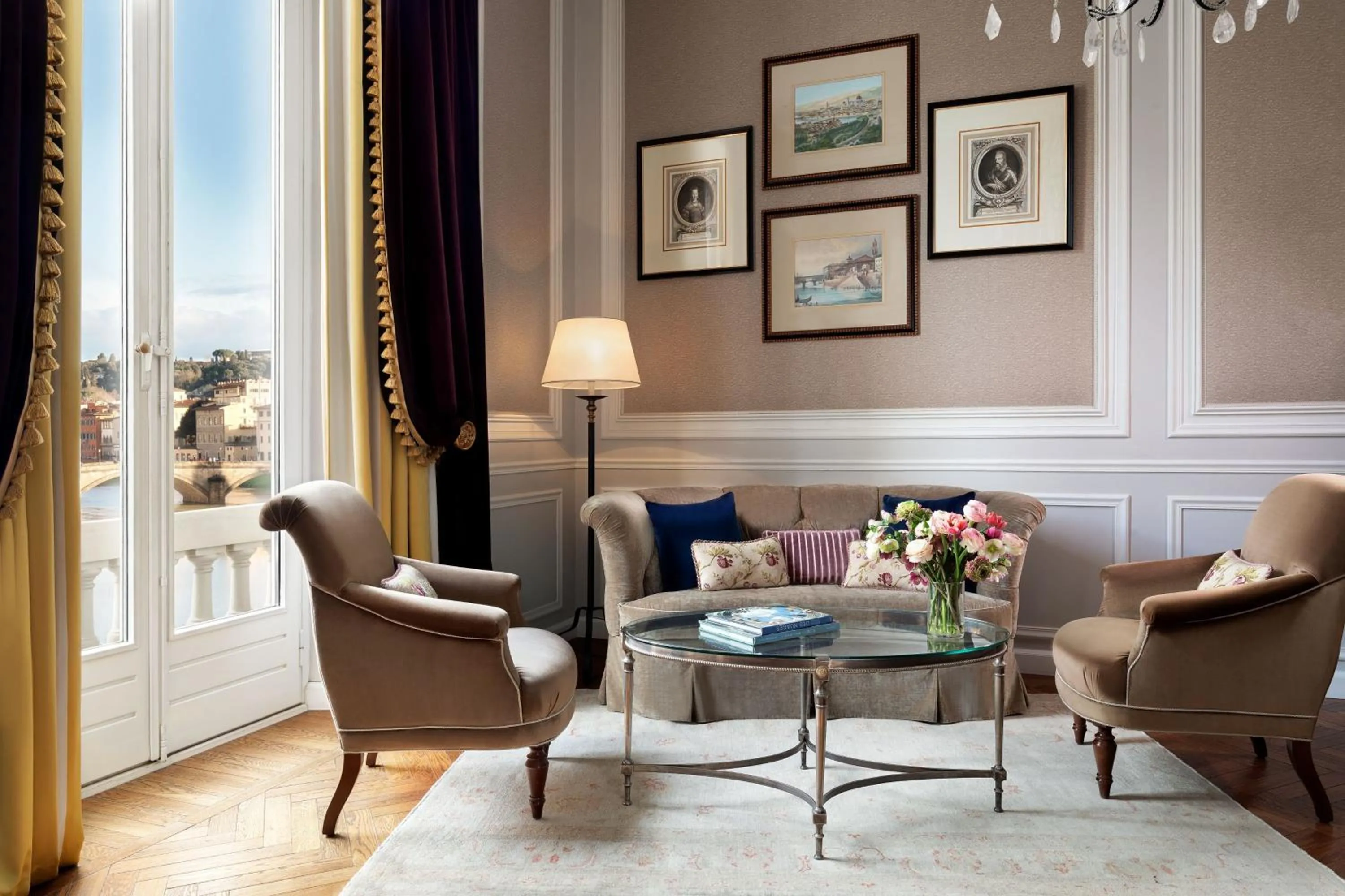 Photo of the whole room in The St. Regis Florence