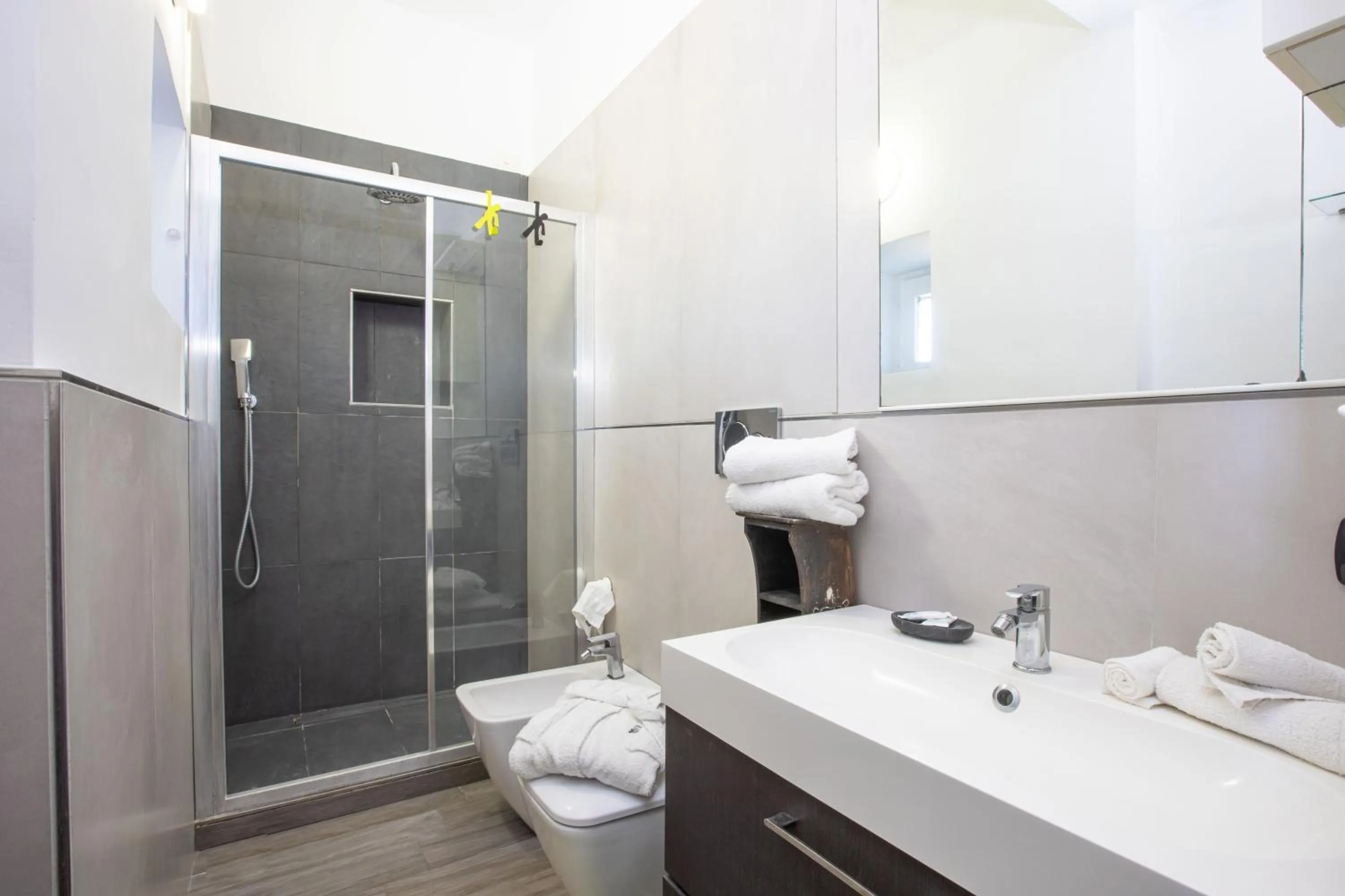 Shower in Casale Antonietta