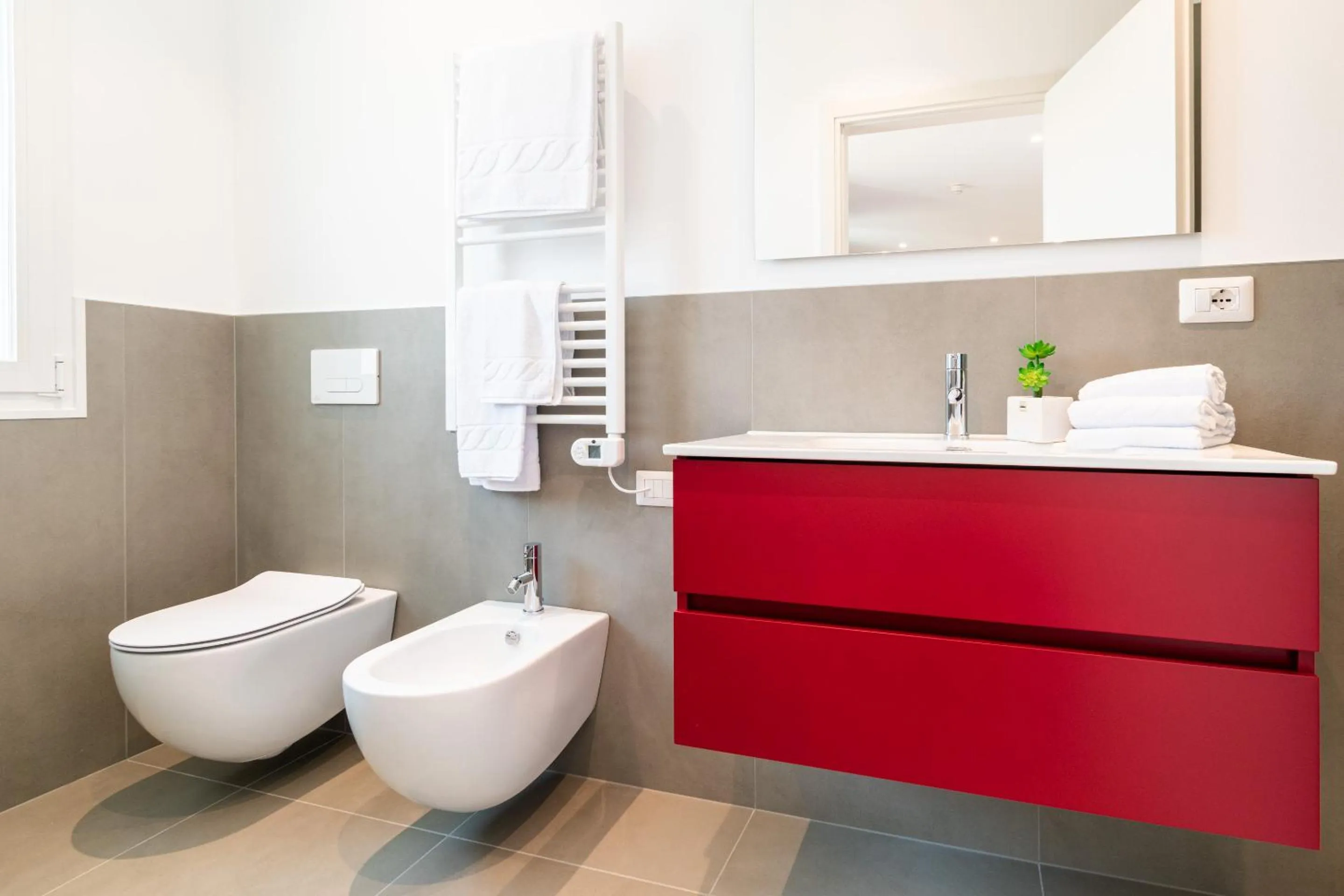 Bathroom in Superior Beach Aparthotel