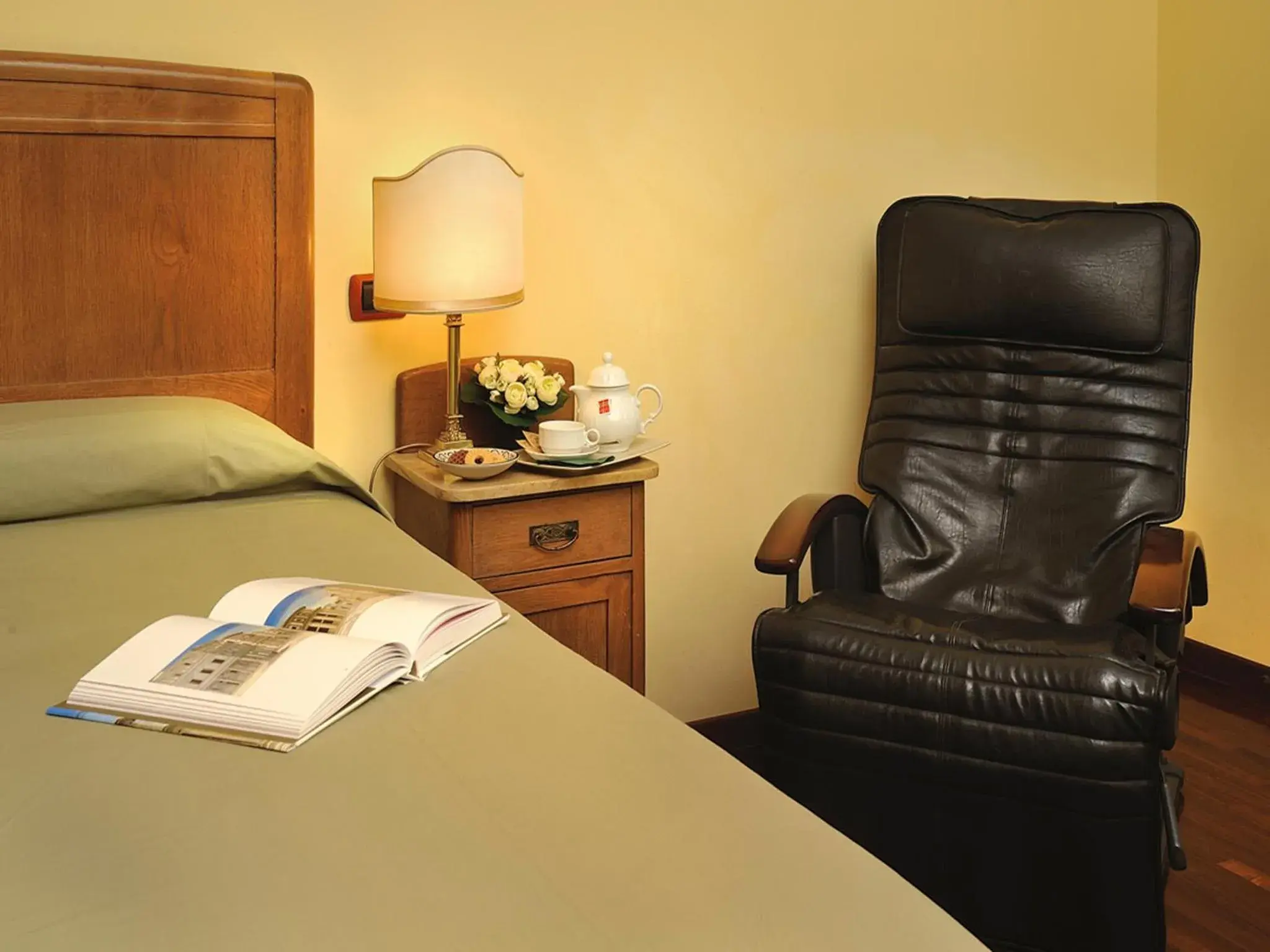 Deluxe Single Room in Albergo San Domenico Deluxe Single Room in Albergo San Domenico