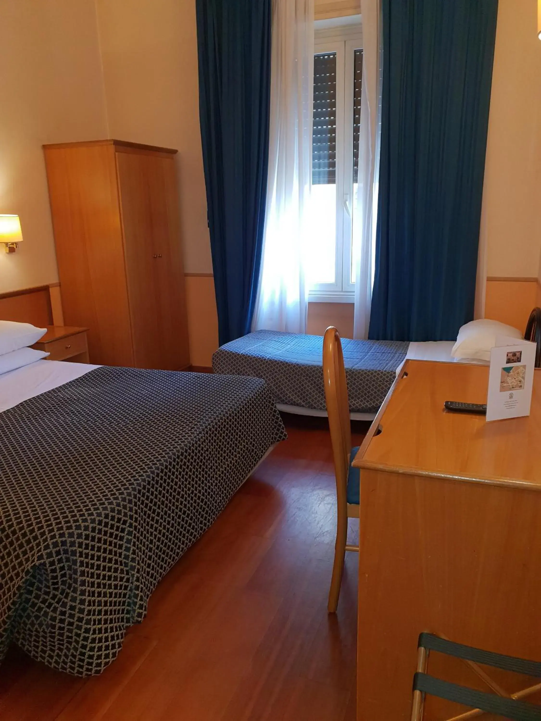 Bedroom, Bed in Hotel Piemonte Bedroom, Bed in Hotel Piemonte