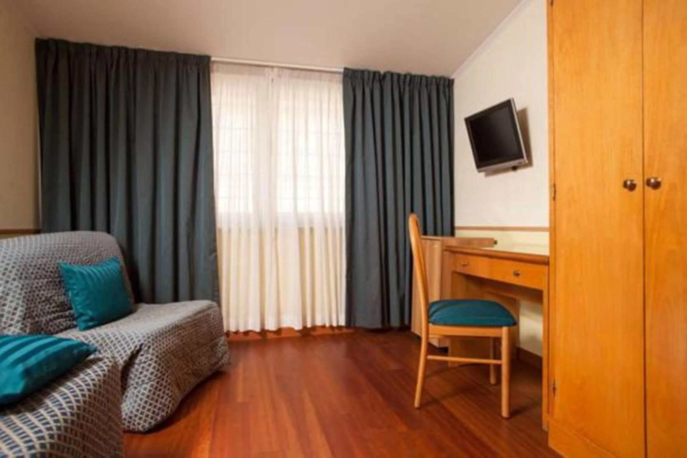 Bedroom in Hotel Piemonte