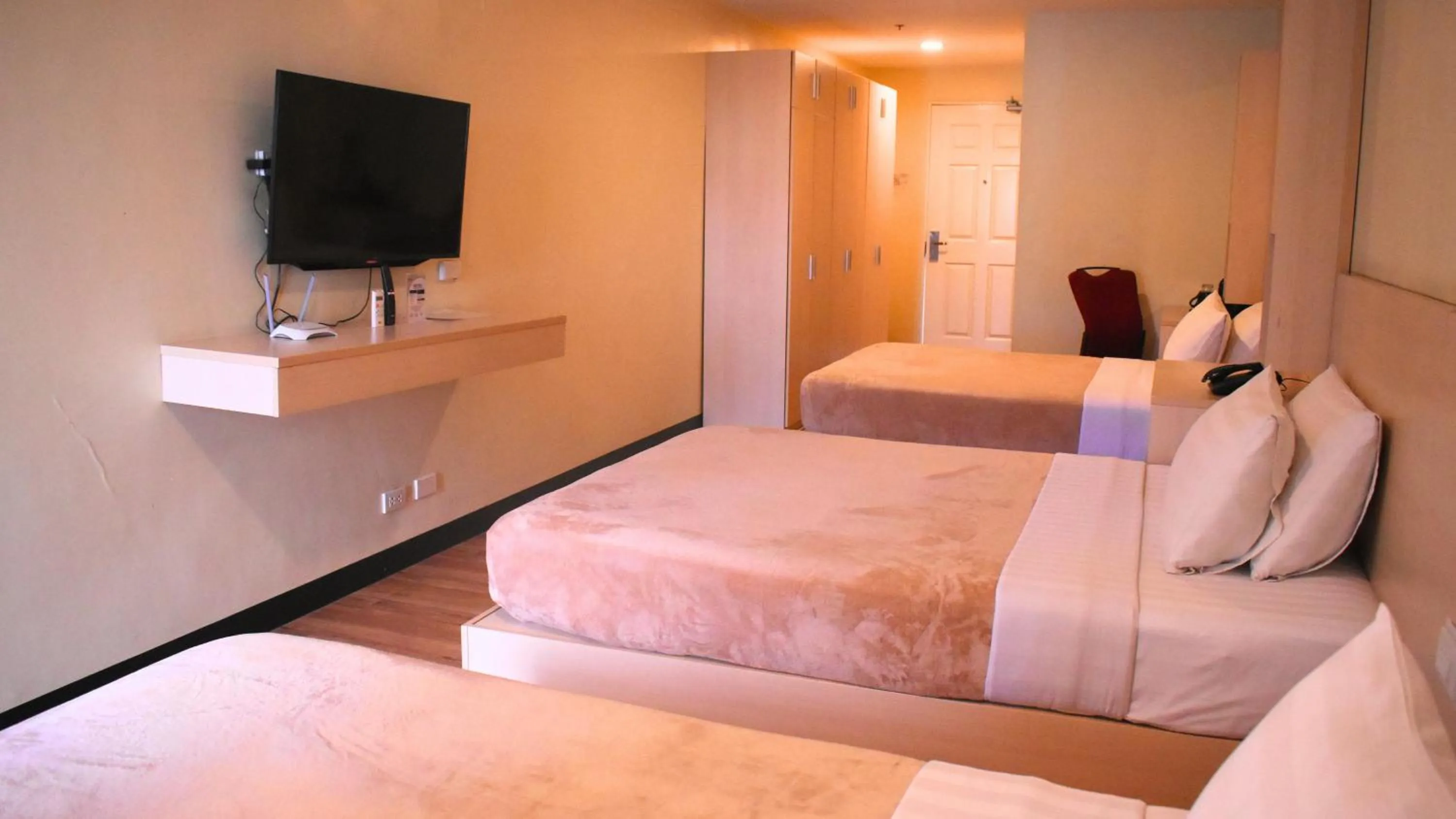 Bed in Olive Town Center and Hotel