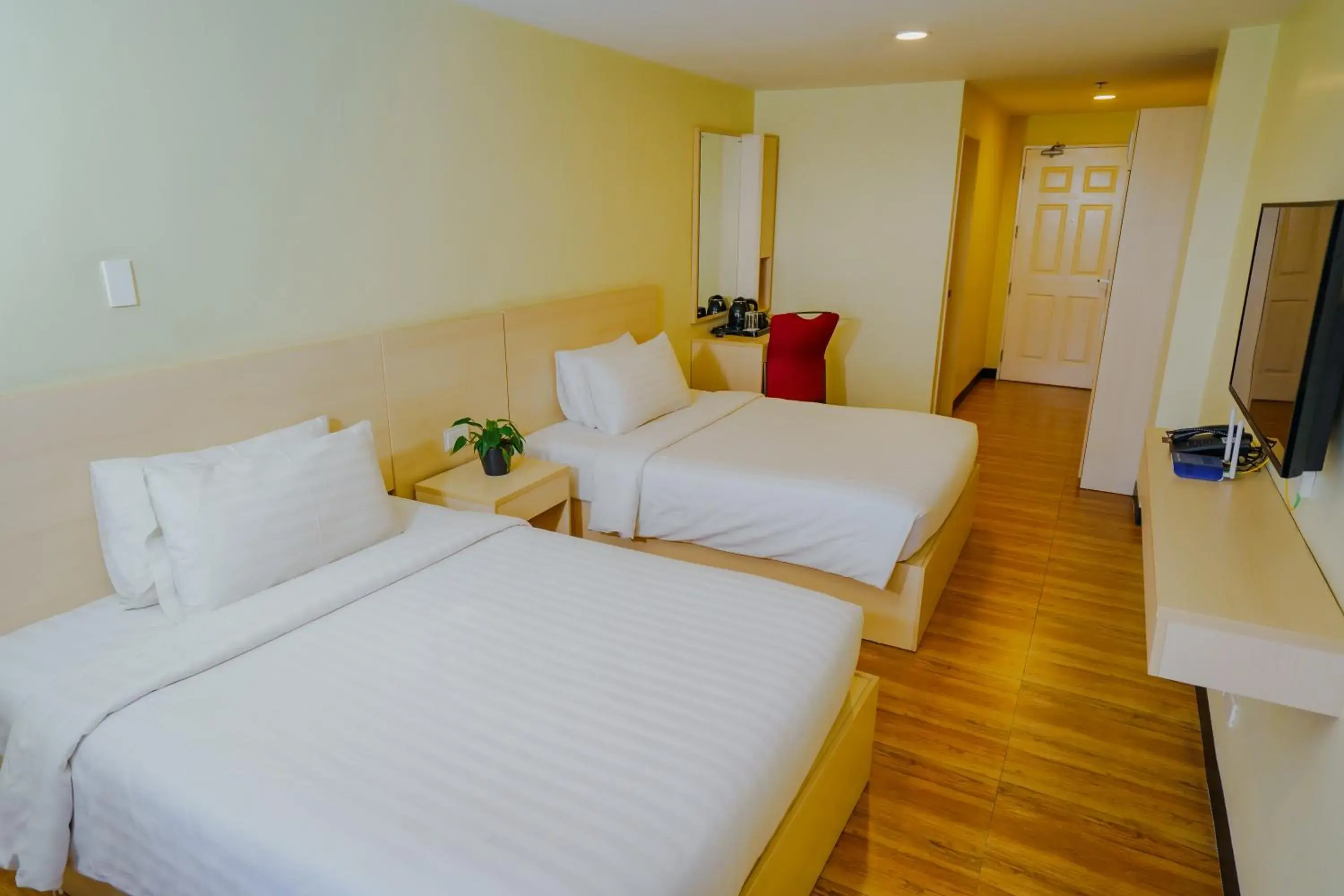Superior Double Room in Olive Town Center and Hotel Superior Double Room in Olive Town Center and Hotel