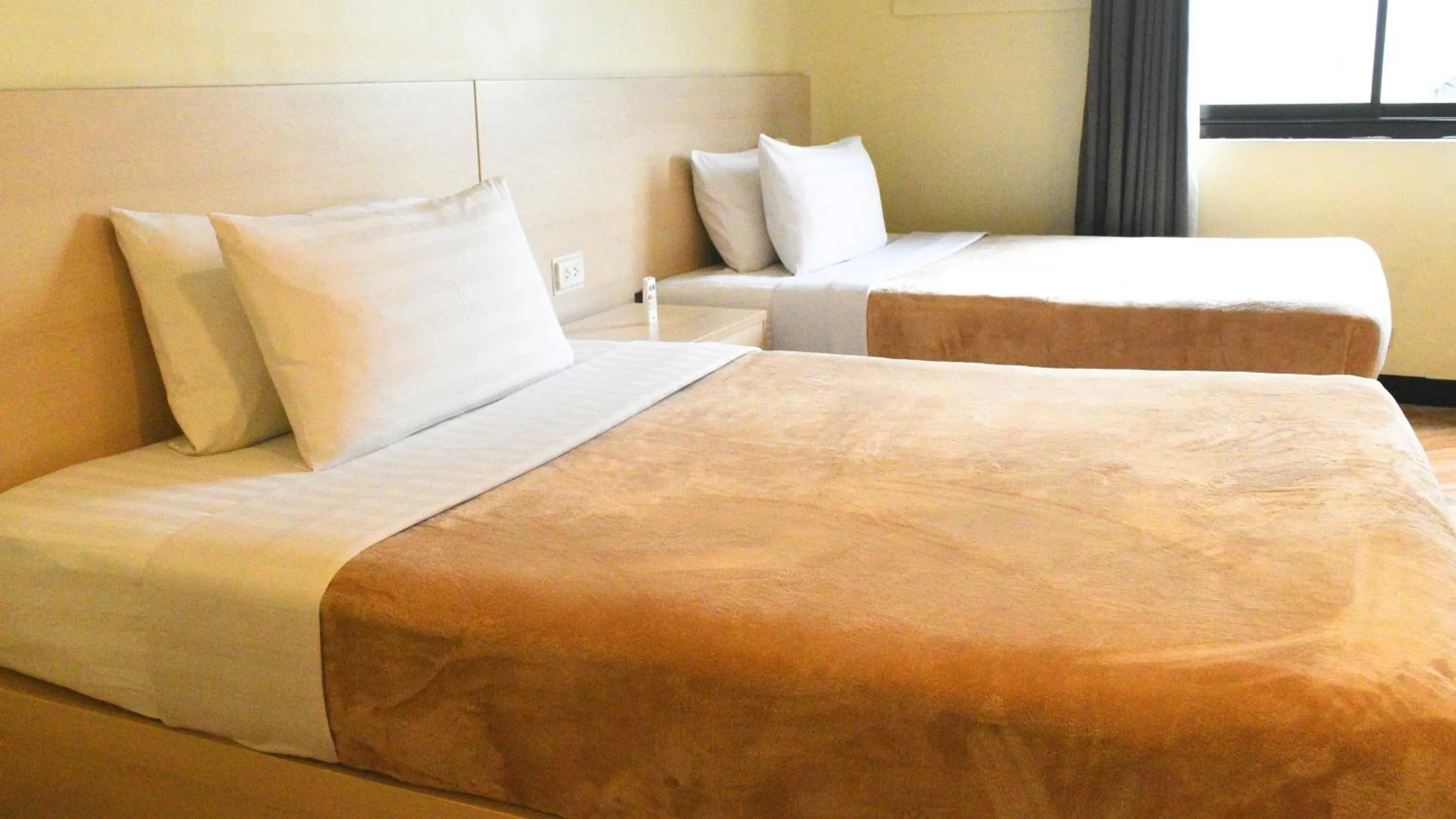 Bed in Olive Town Center and Hotel
