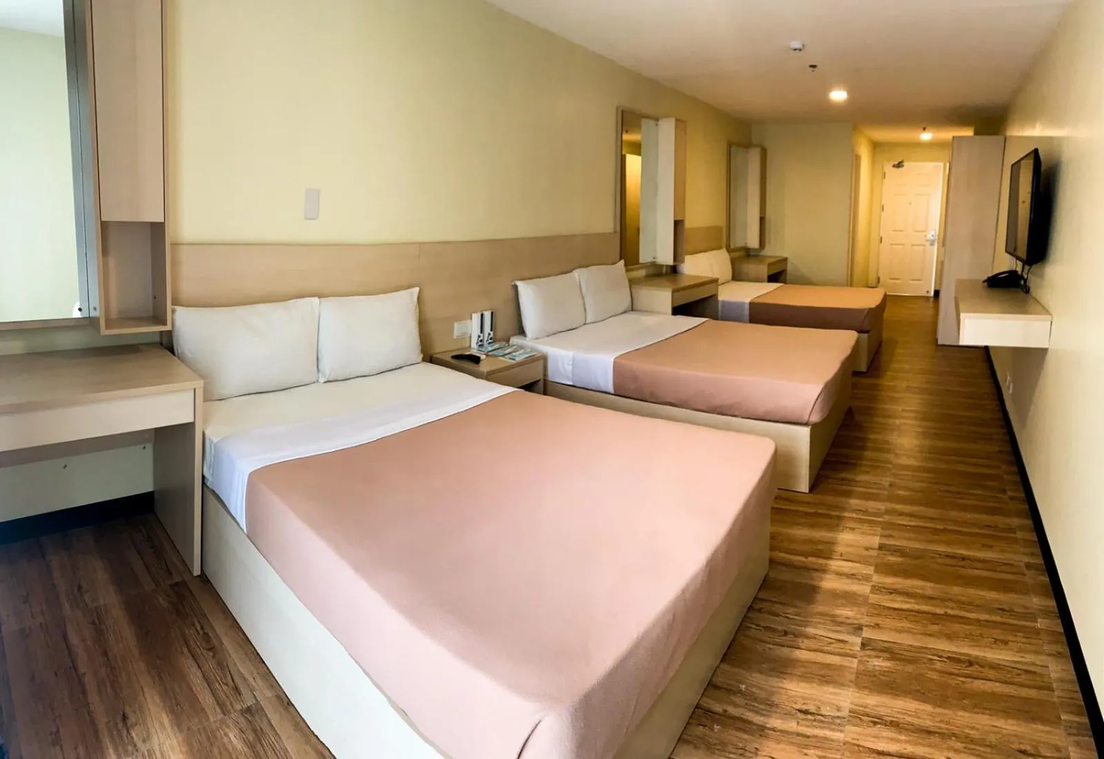 Bed in Olive Town Center and Hotel