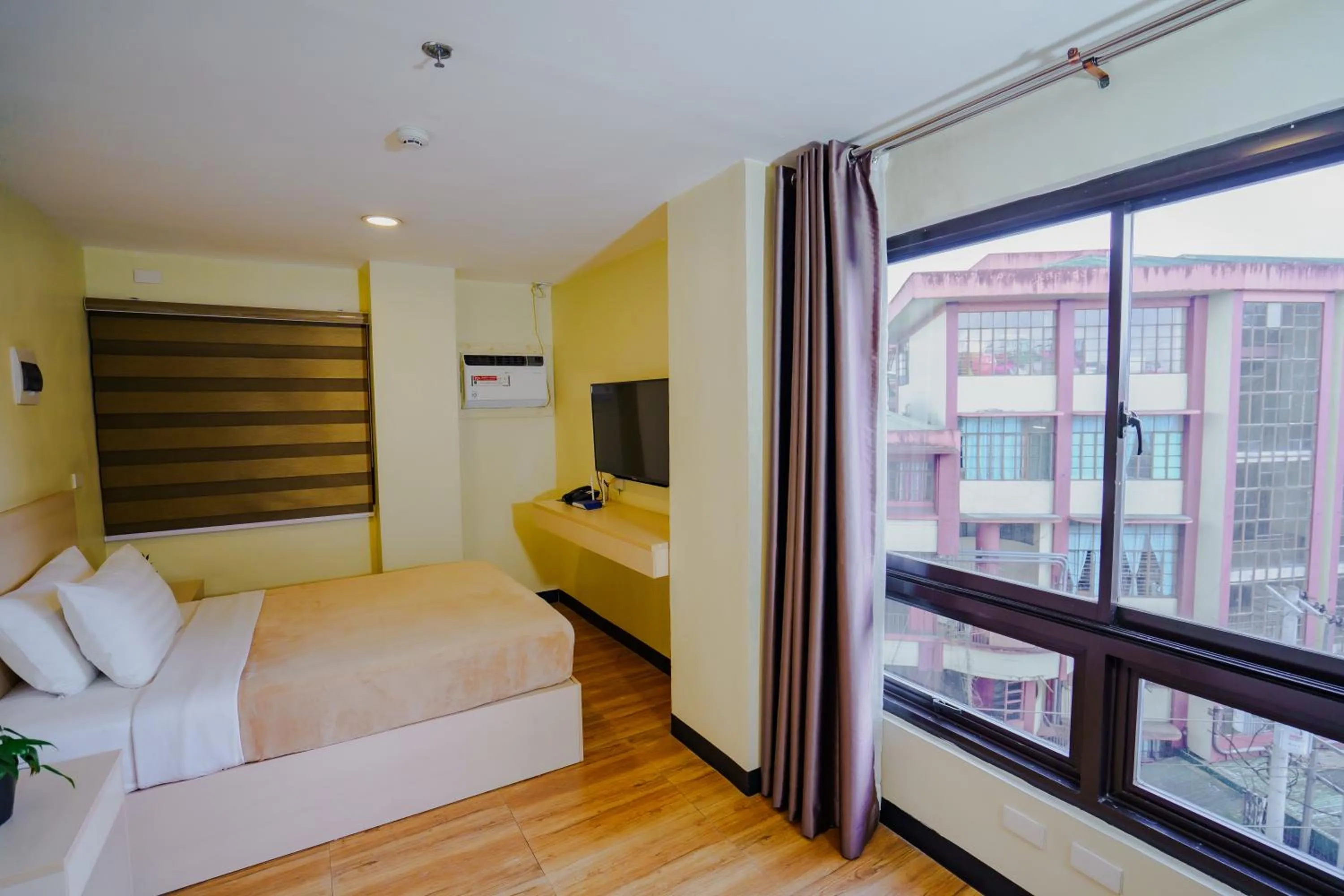 Bed in Olive Town Center and Hotel