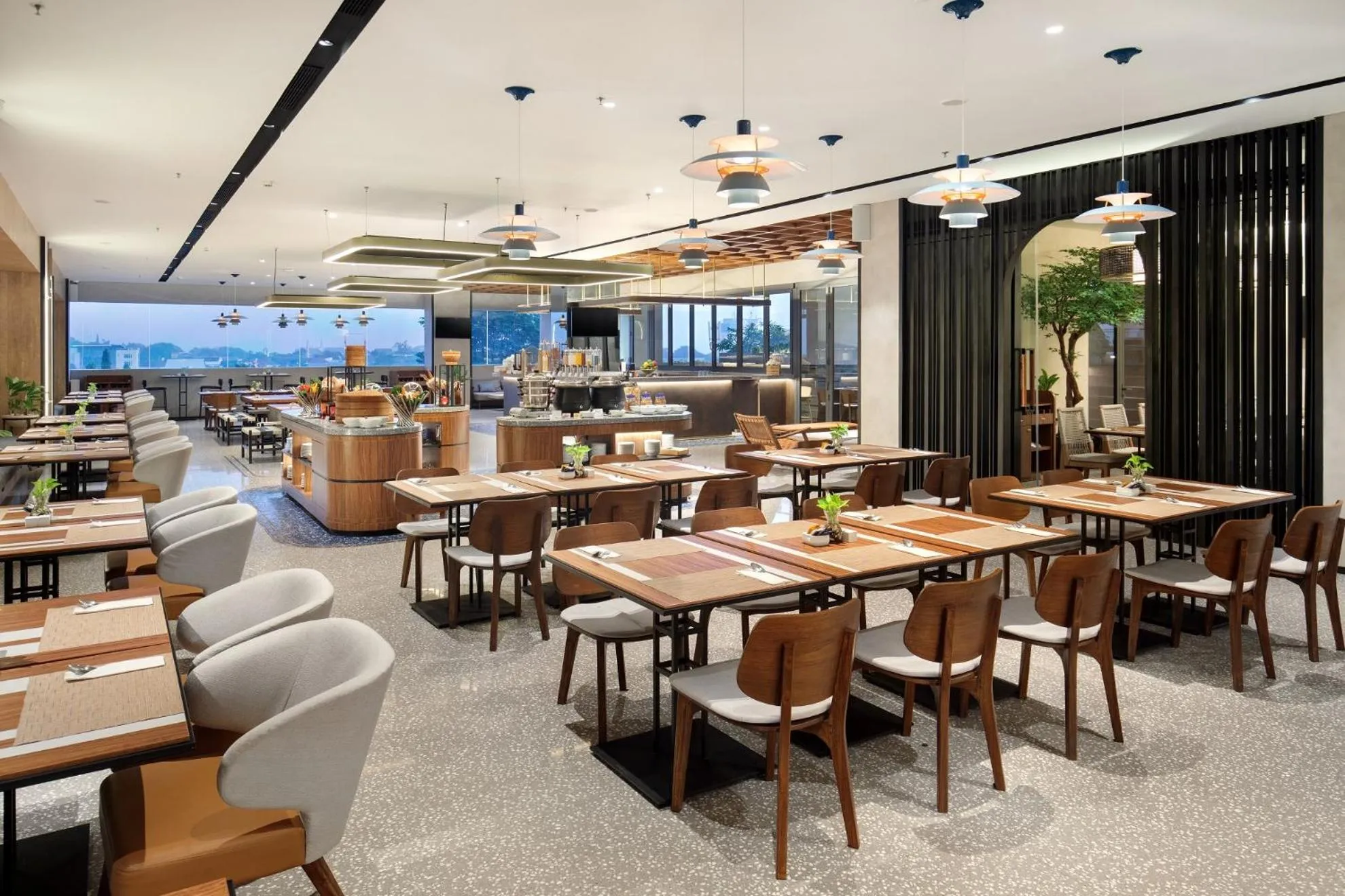 Restaurant/places to eat in Hotel Aruss Semarang