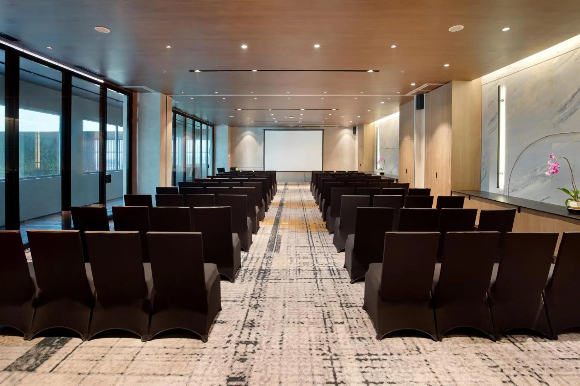 Meeting/conference room in Hotel Aruss Semarang