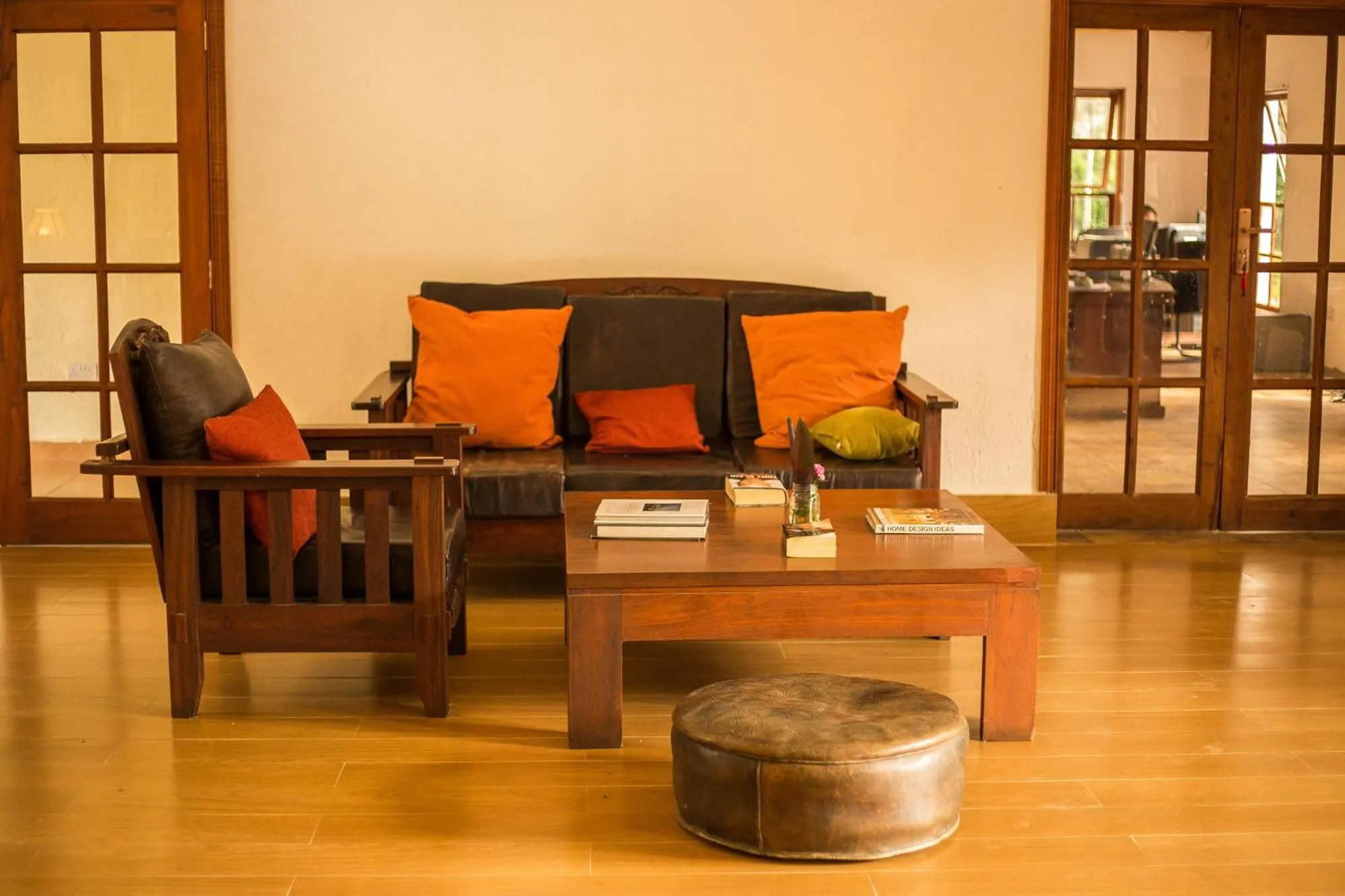 Amani Safari Lodge and Restaurant