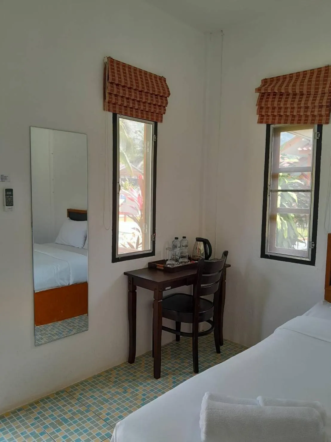 TV and multimedia, Bed in Khaolak Banana Bungalow