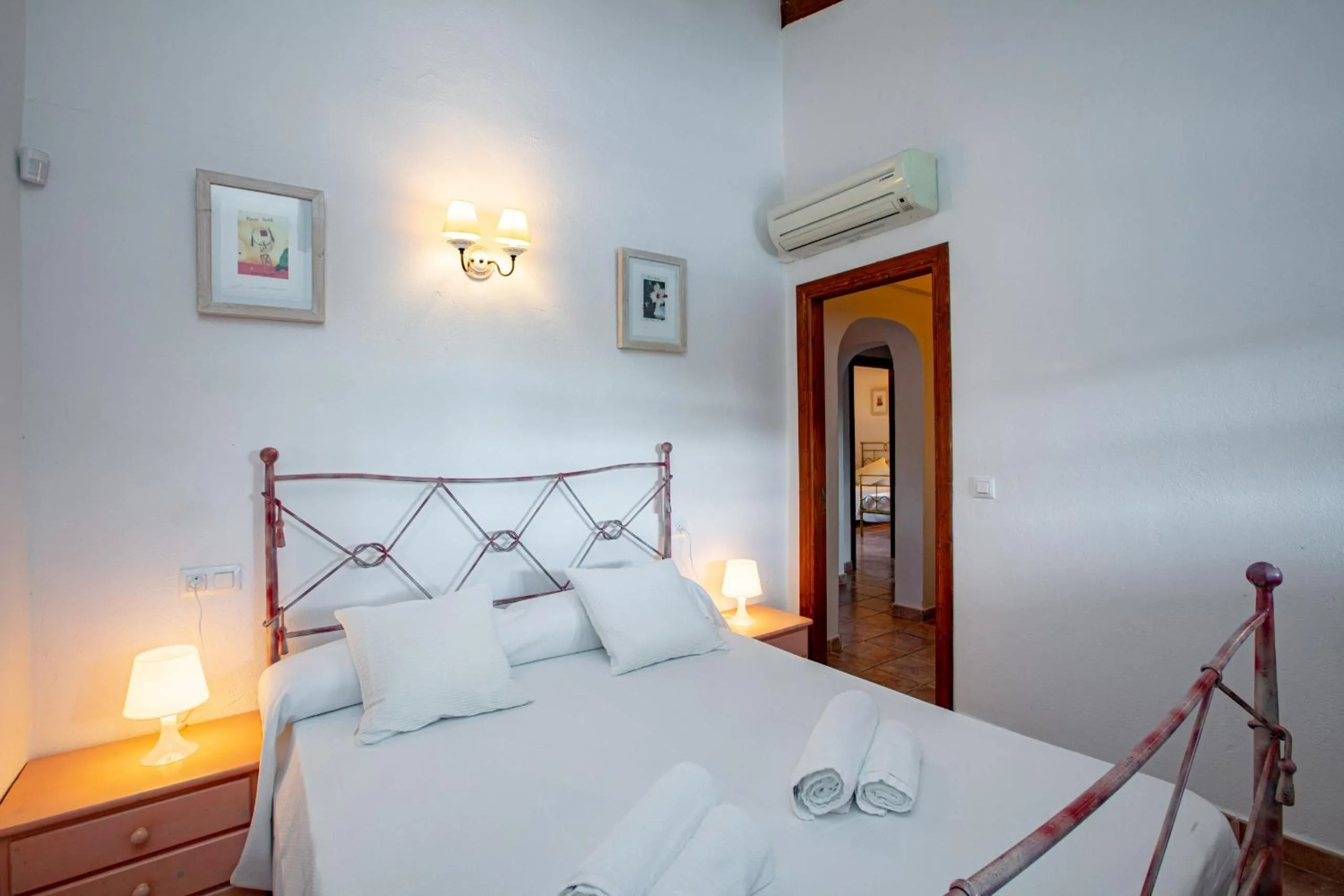 Bed in Joana