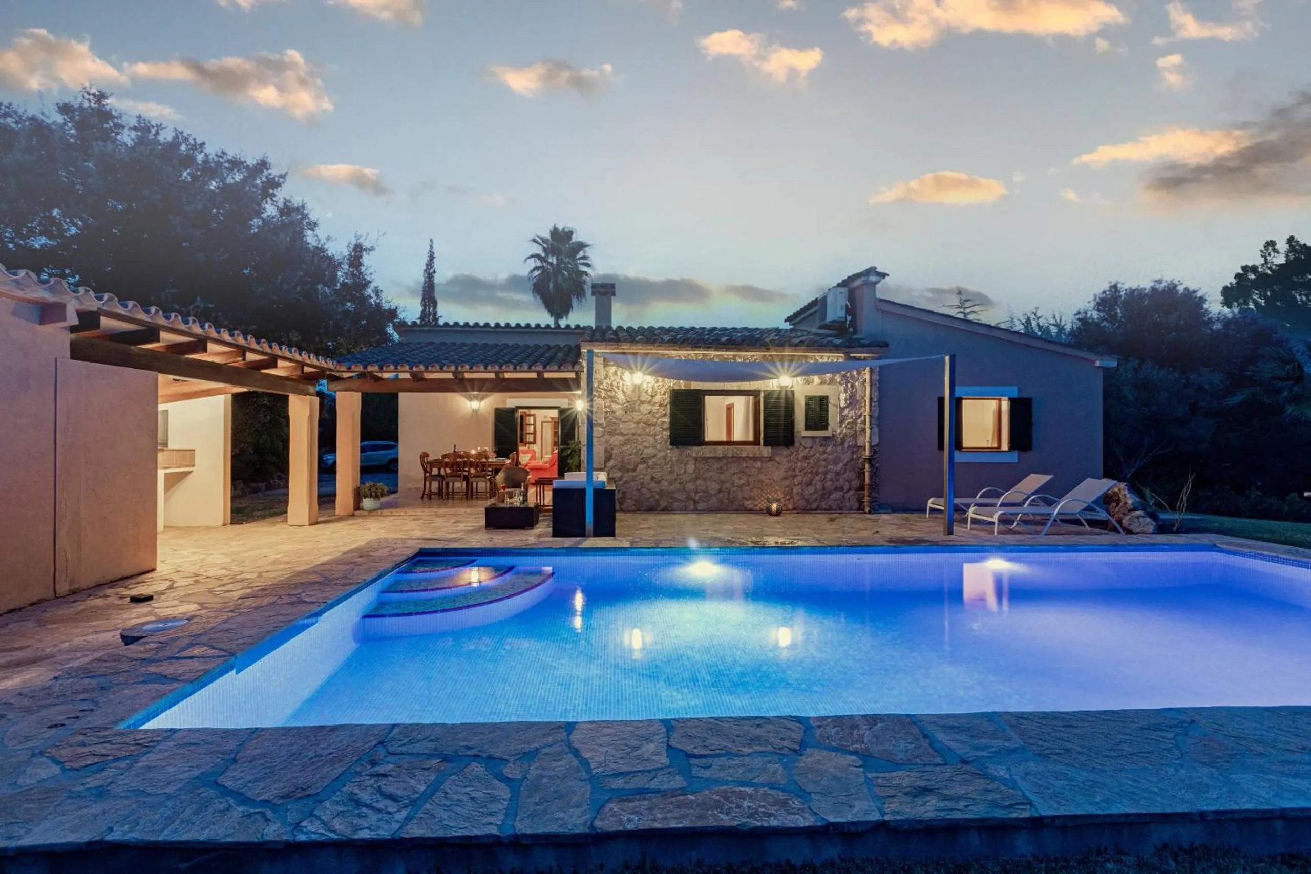 Swimming pool in Joana