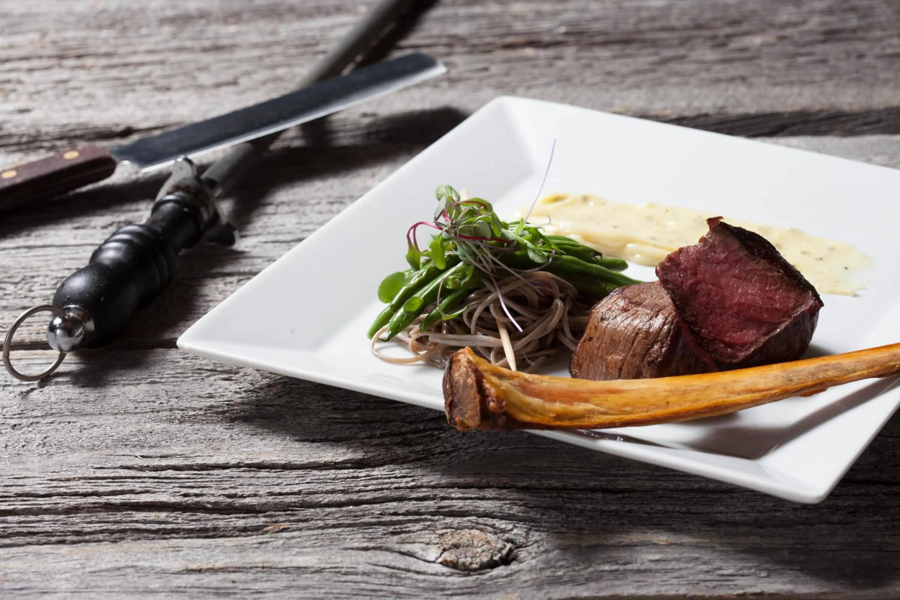 Dinner in L'Auberge Du Lac St-Pierre