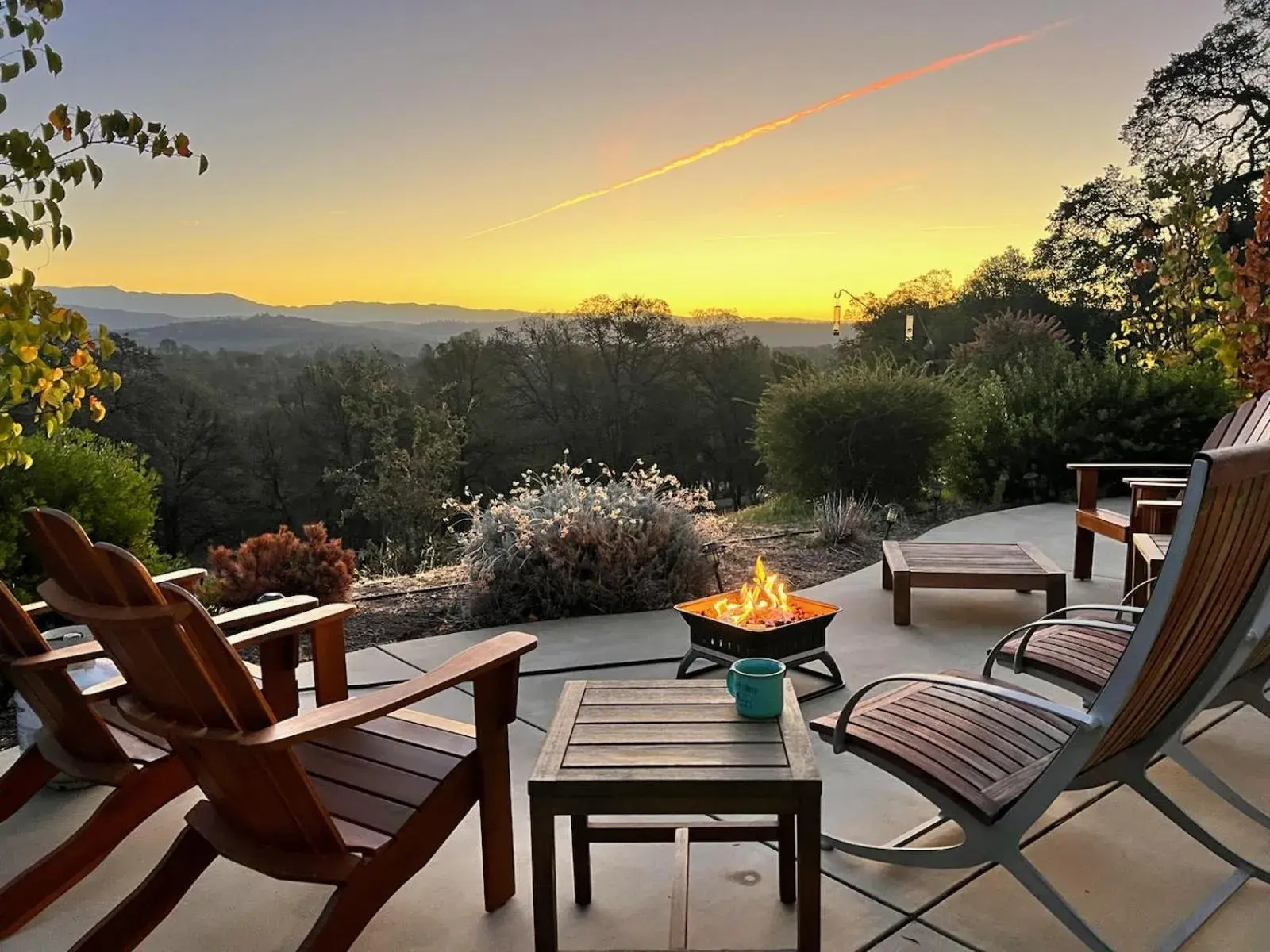 Sierra Ranch - A Yosemite Retreat Sierra Ranch - A Yosemite Retreat