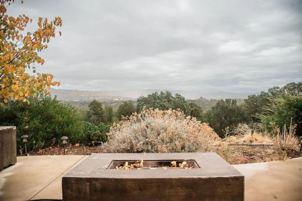 Patio in Sierra Ranch - A Yosemite Retreat