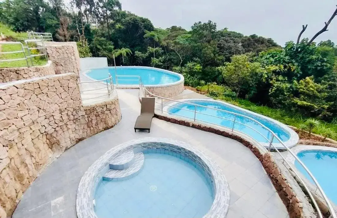 Pool view in La View Mountain Resort Pool view in La View Mountain Resort